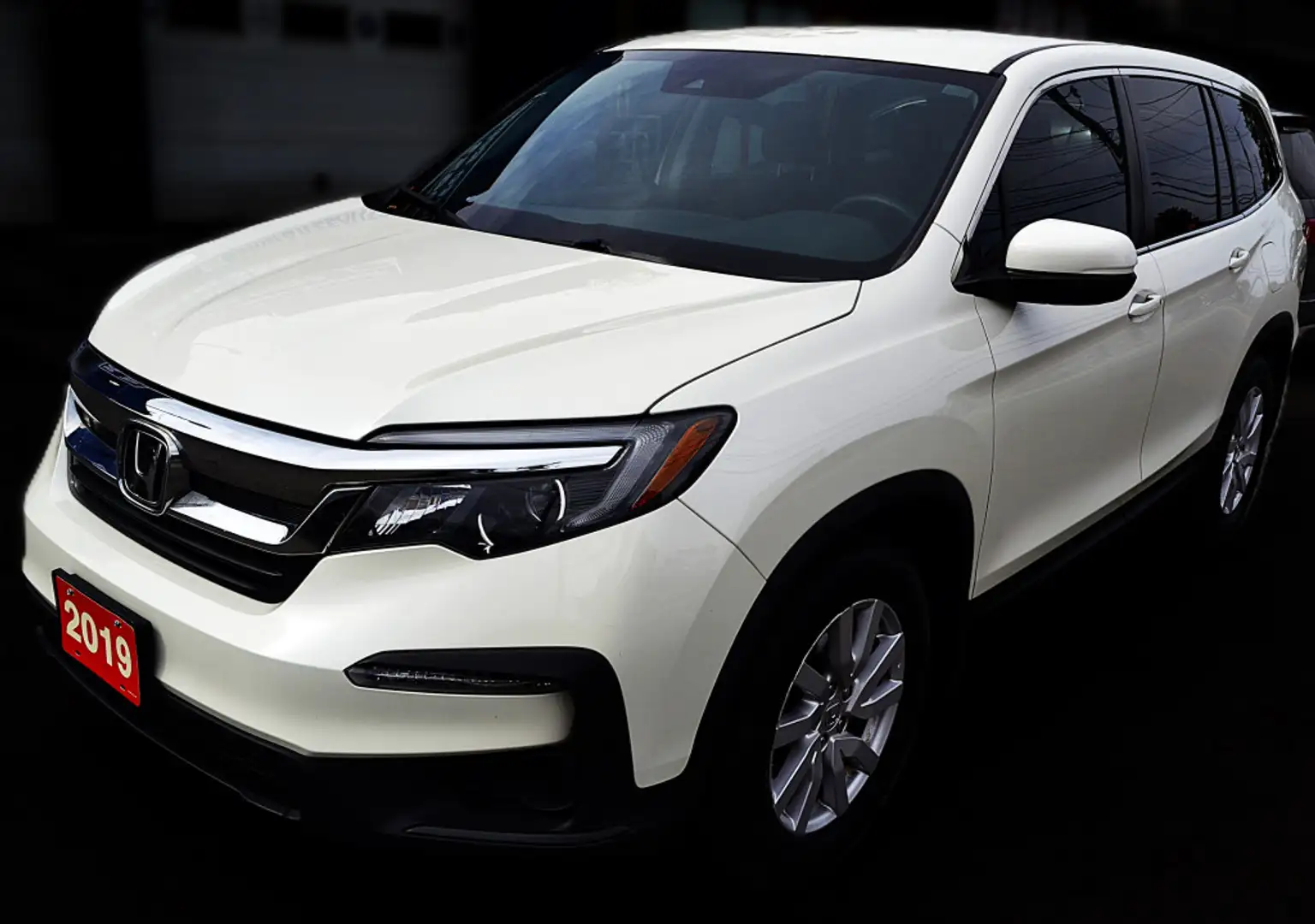 2019 Honda Pilot | $ 22,999 | 141,963 km | Gasoline SUV for sale