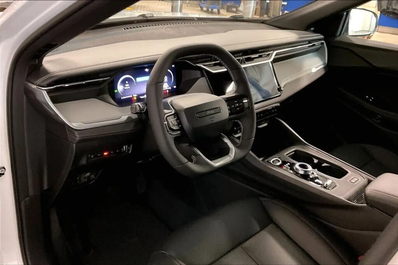 Jeep Cherokee снимка Jeep Cherokee