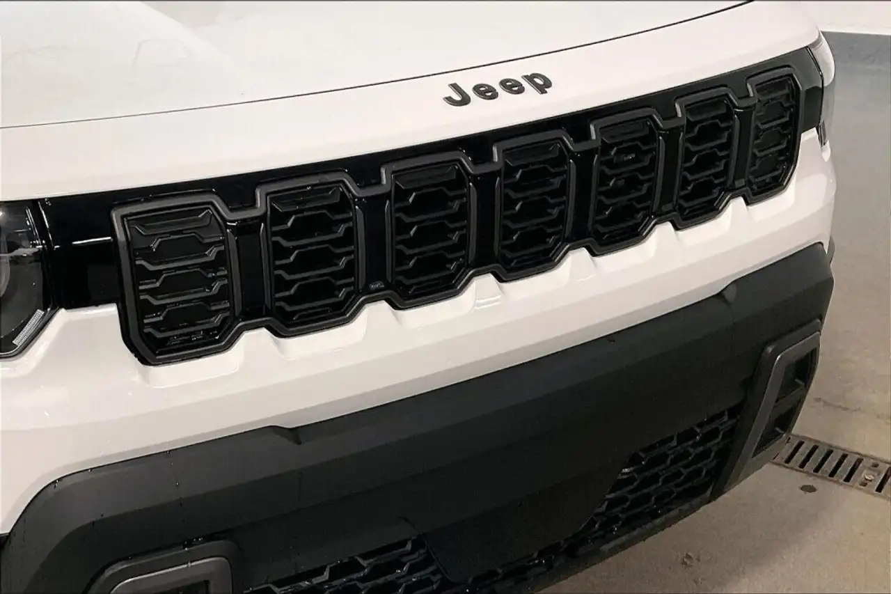 Jeep Cherokee снимка Jeep Cherokee