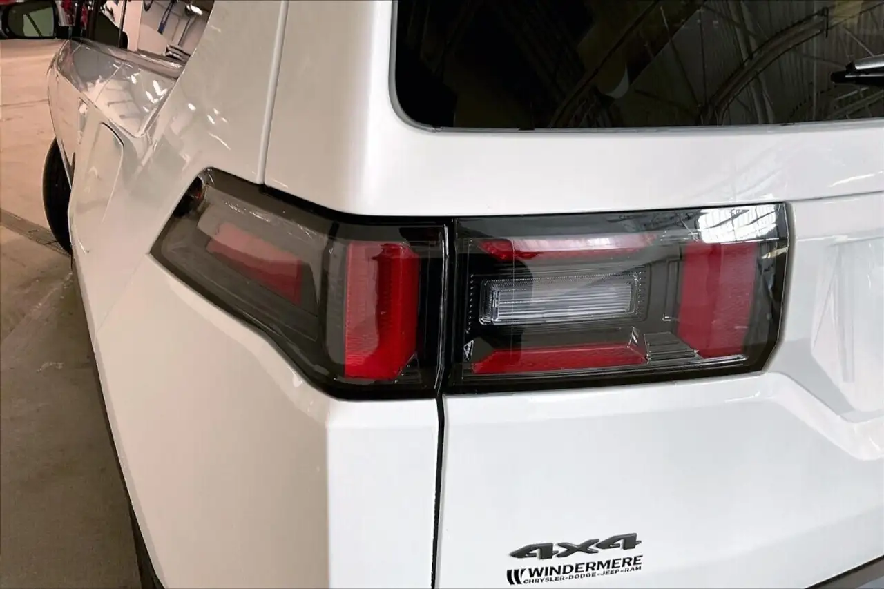 Jeep Cherokee снимка Jeep Cherokee