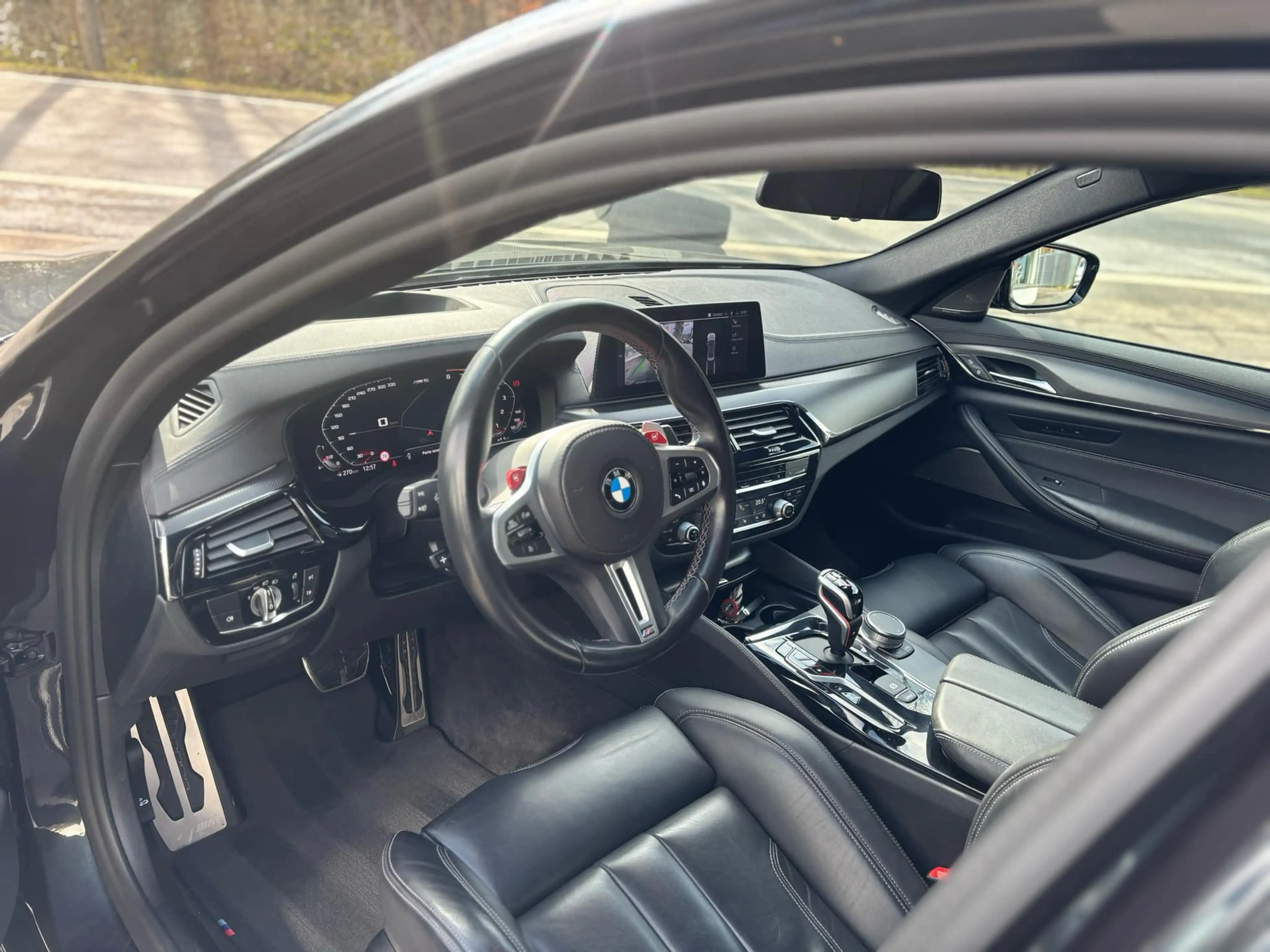 BMW M5 4.4 AS — photo 5