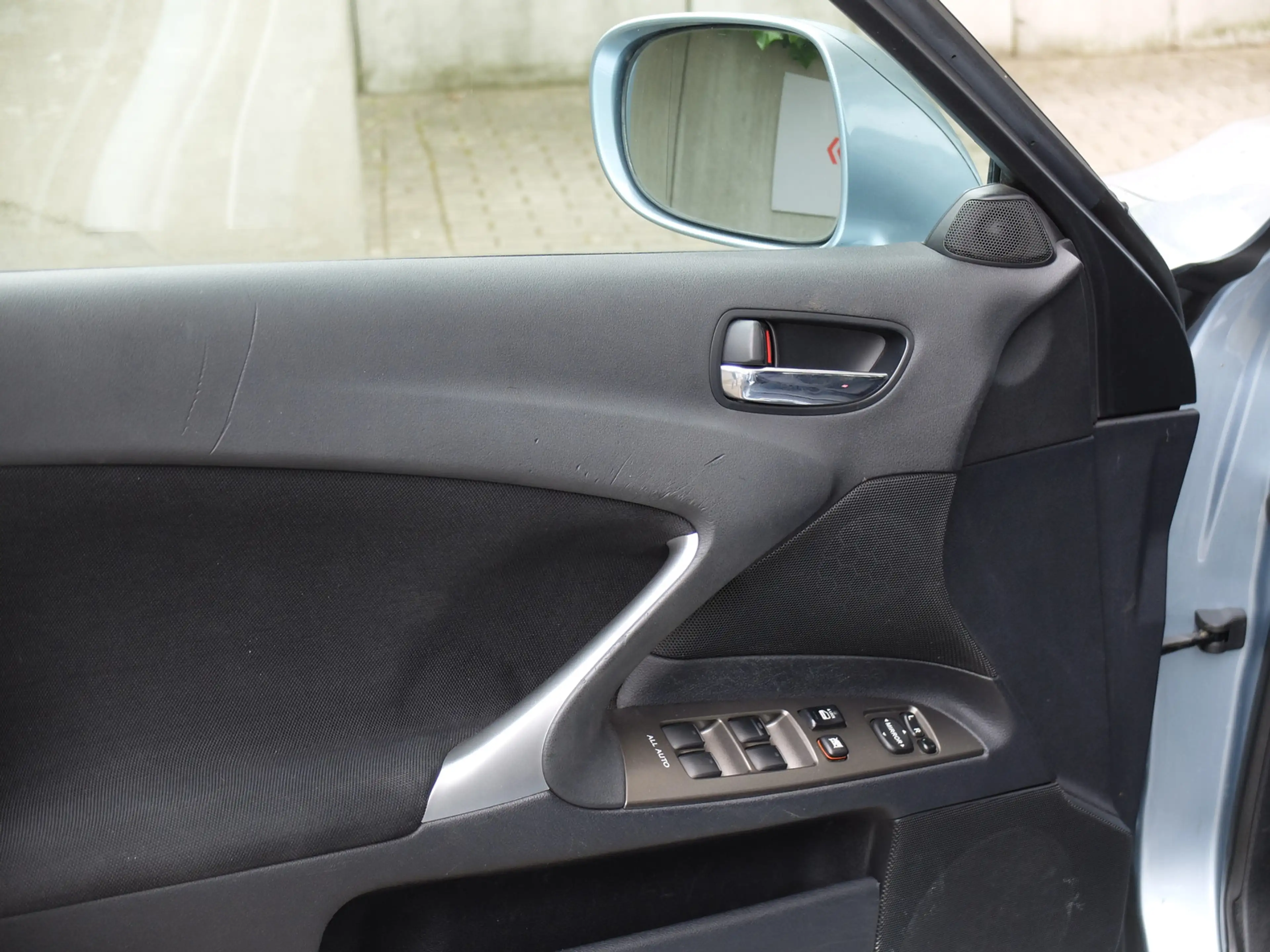 Lexus IS 220d Limited aus 1.Hand — photo 10