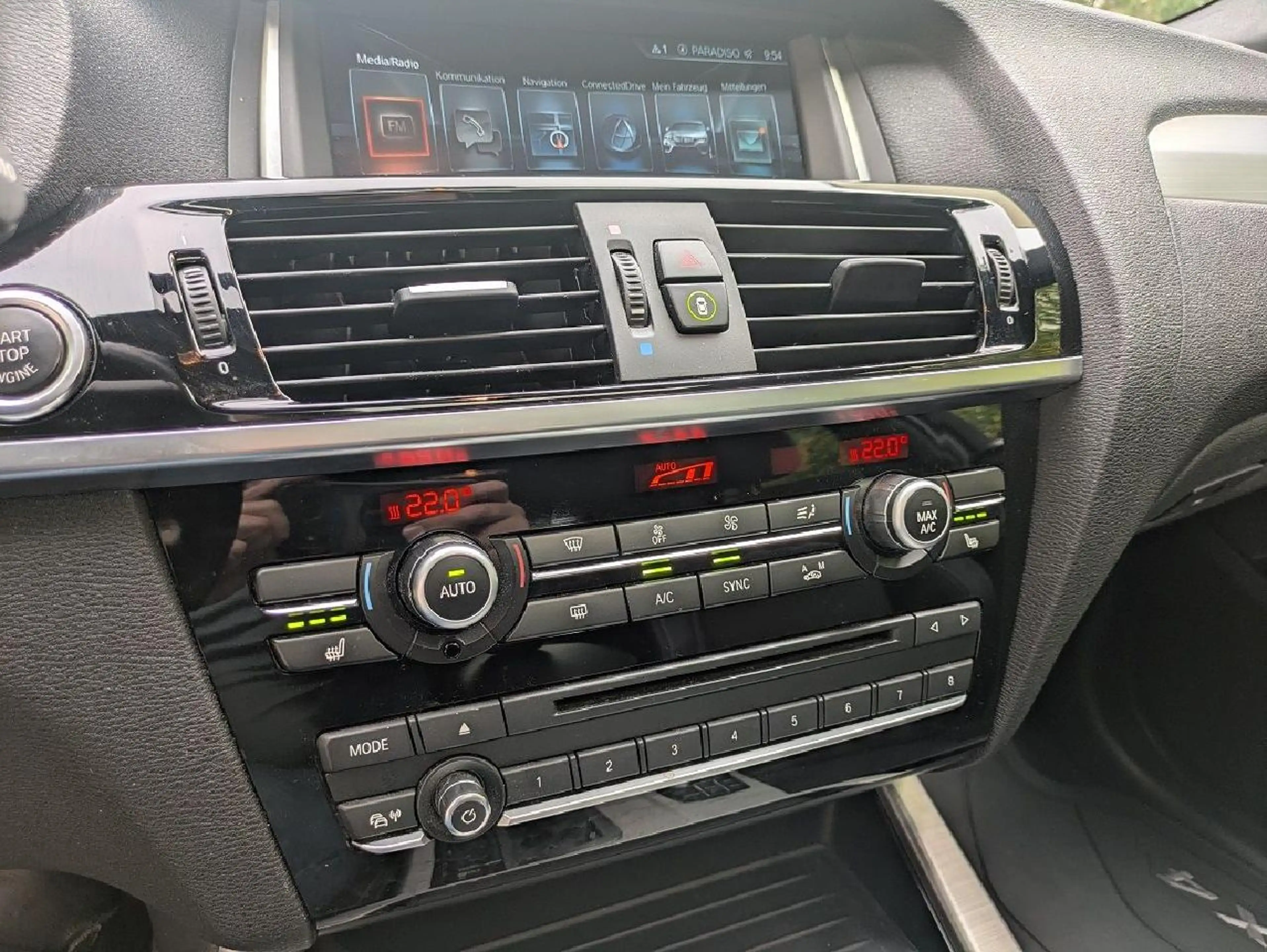 BMW X4 M X4 M40 i *Cam,LED,HeadUp,Dach,Standheiz* — photo 11