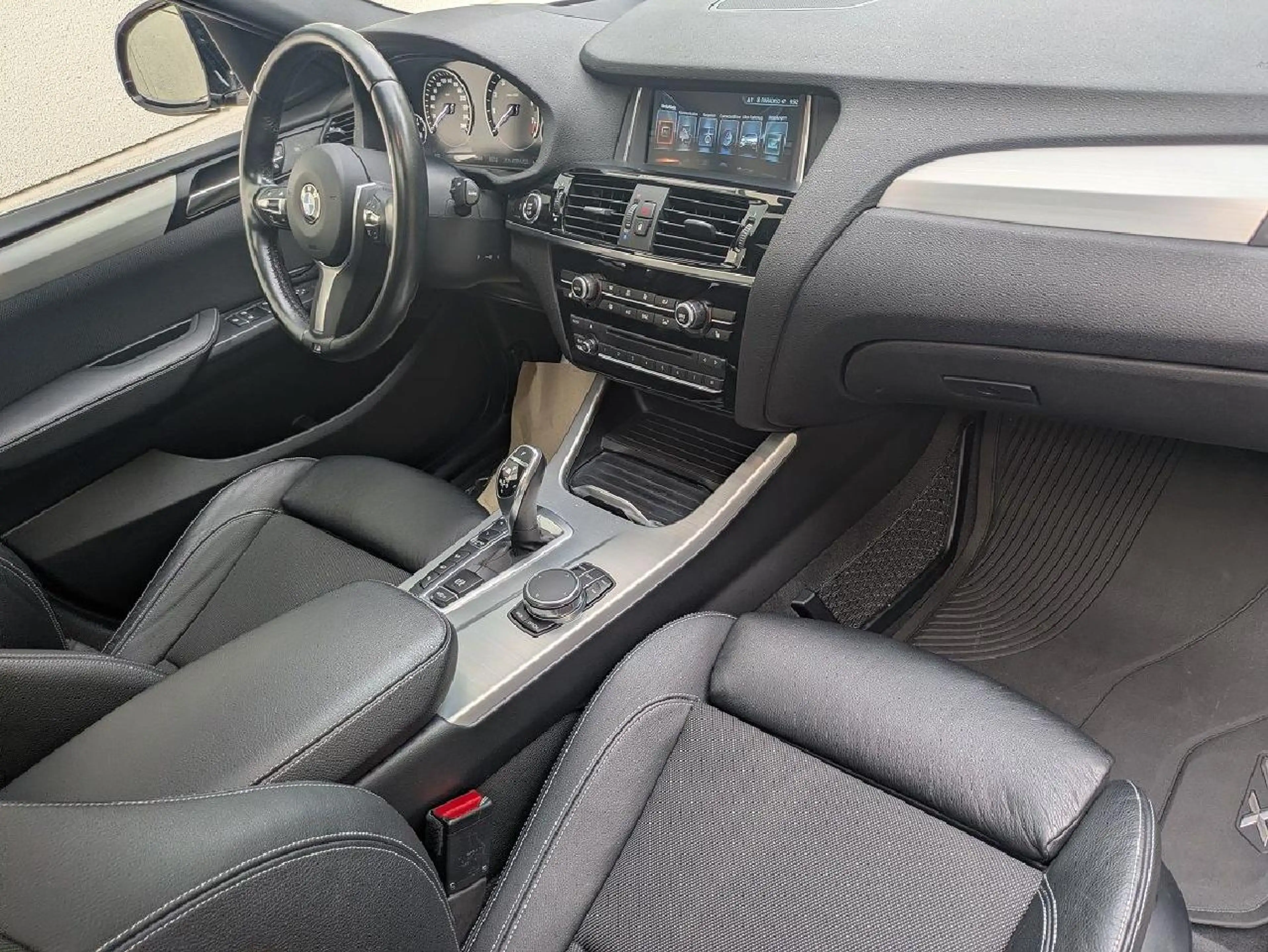 BMW X4 M X4 M40 i *Cam,LED,HeadUp,Dach,Standheiz* — photo 5