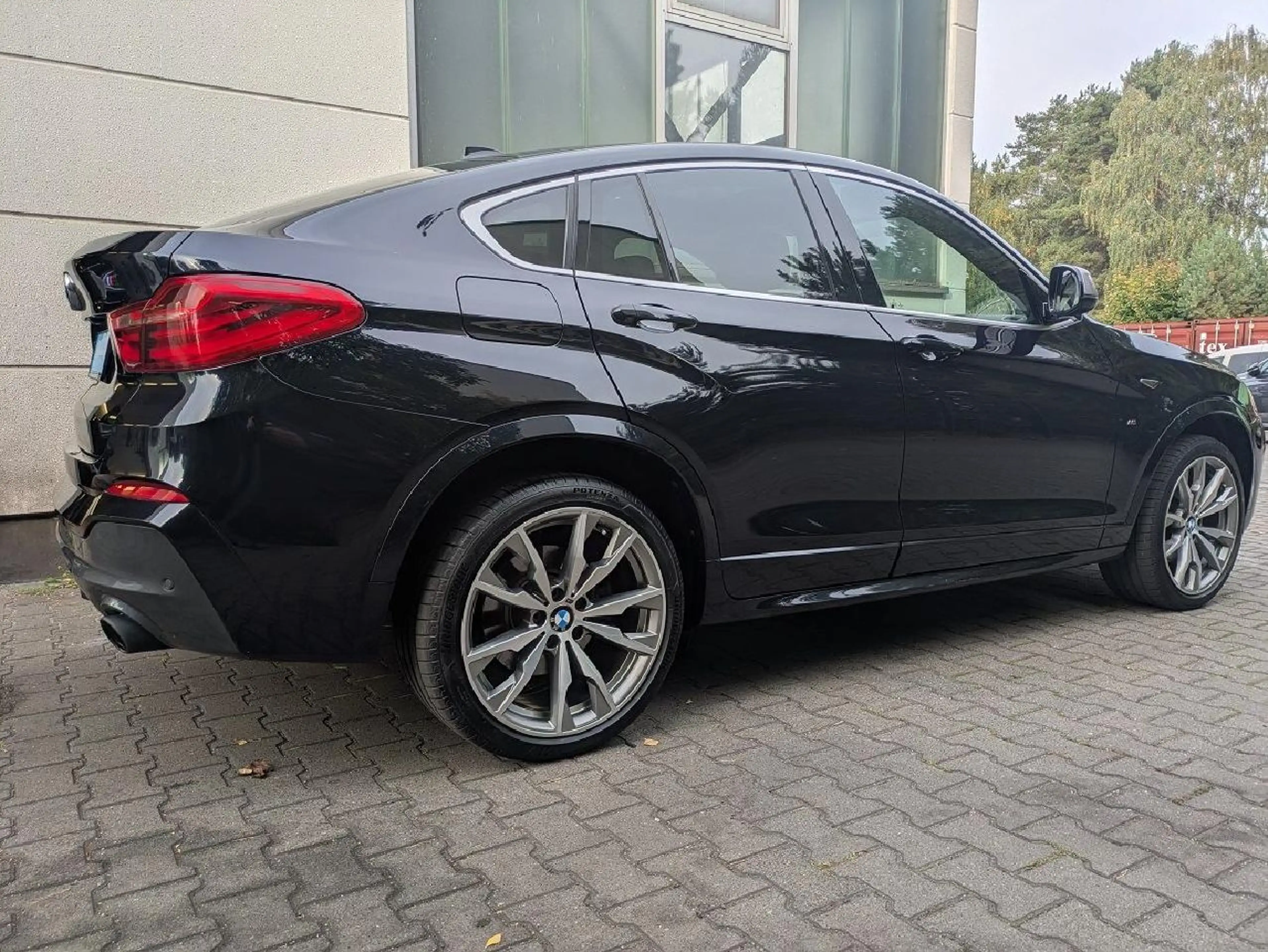 BMW X4 M X4 M40 i *Cam,LED,HeadUp,Dach,Standheiz* — photo 3