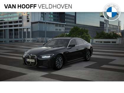 BMW i4 eDrive35 High Executive M Sport 70 kWh / Parking A