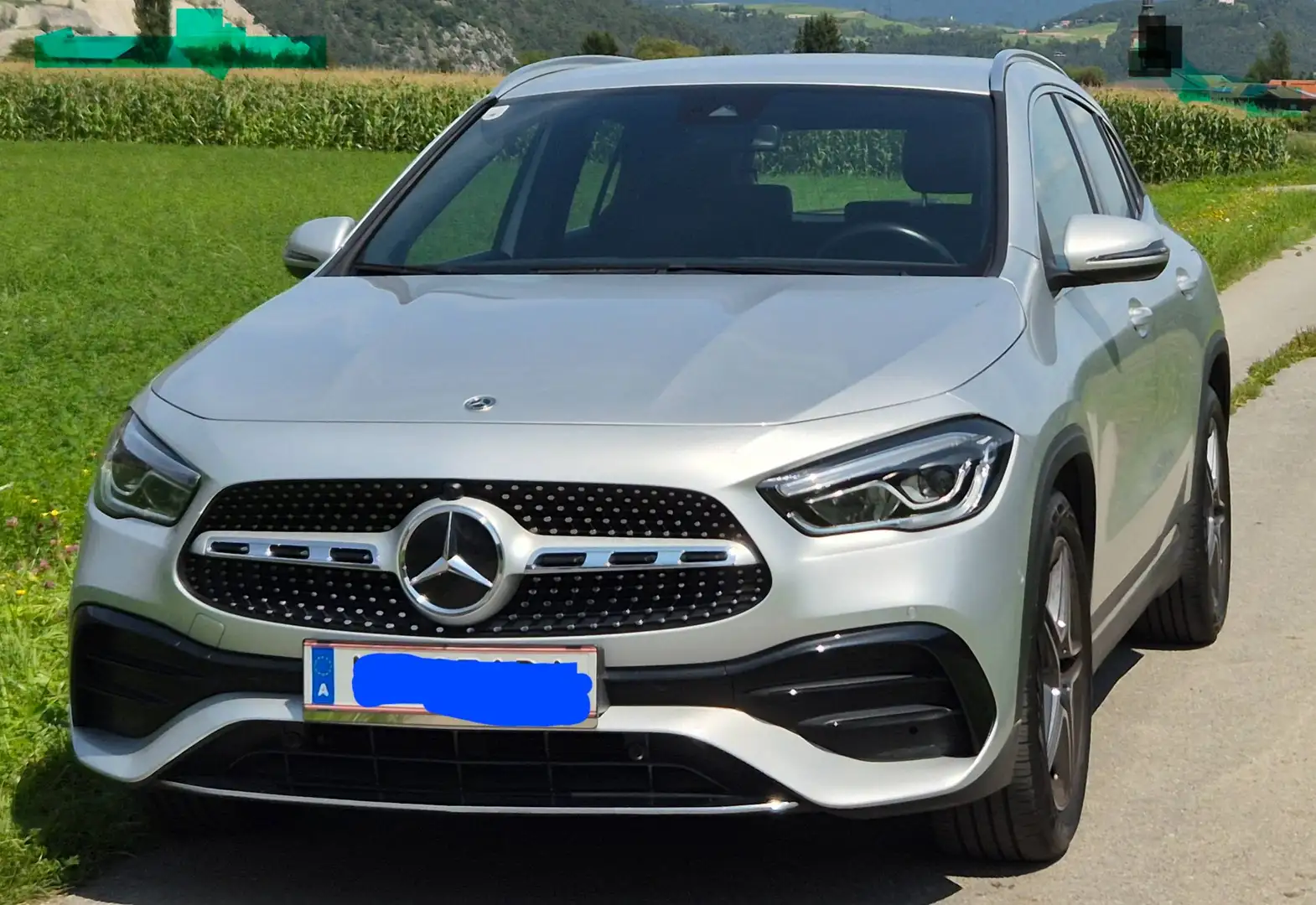 Mercedes-Benz GLA 180 GLA 180 Aut. AMG Line Silber - 1