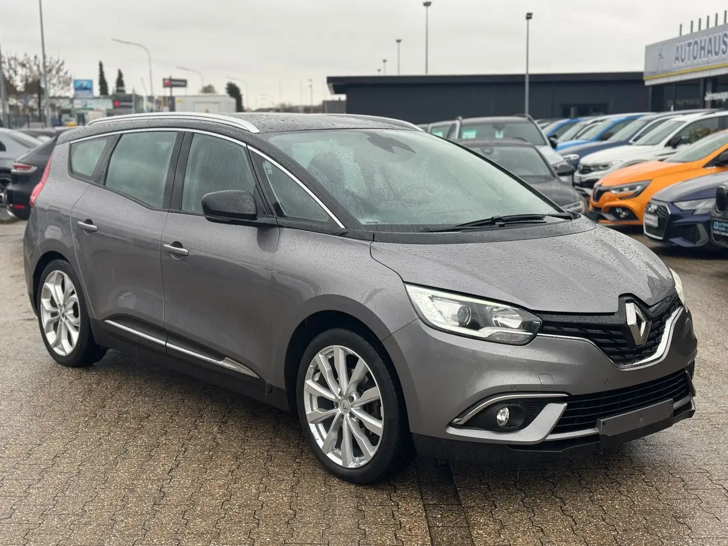 Renault Grand Scenic 1.2 Euro6, 7 Sitzer,Navi Grijs - 2