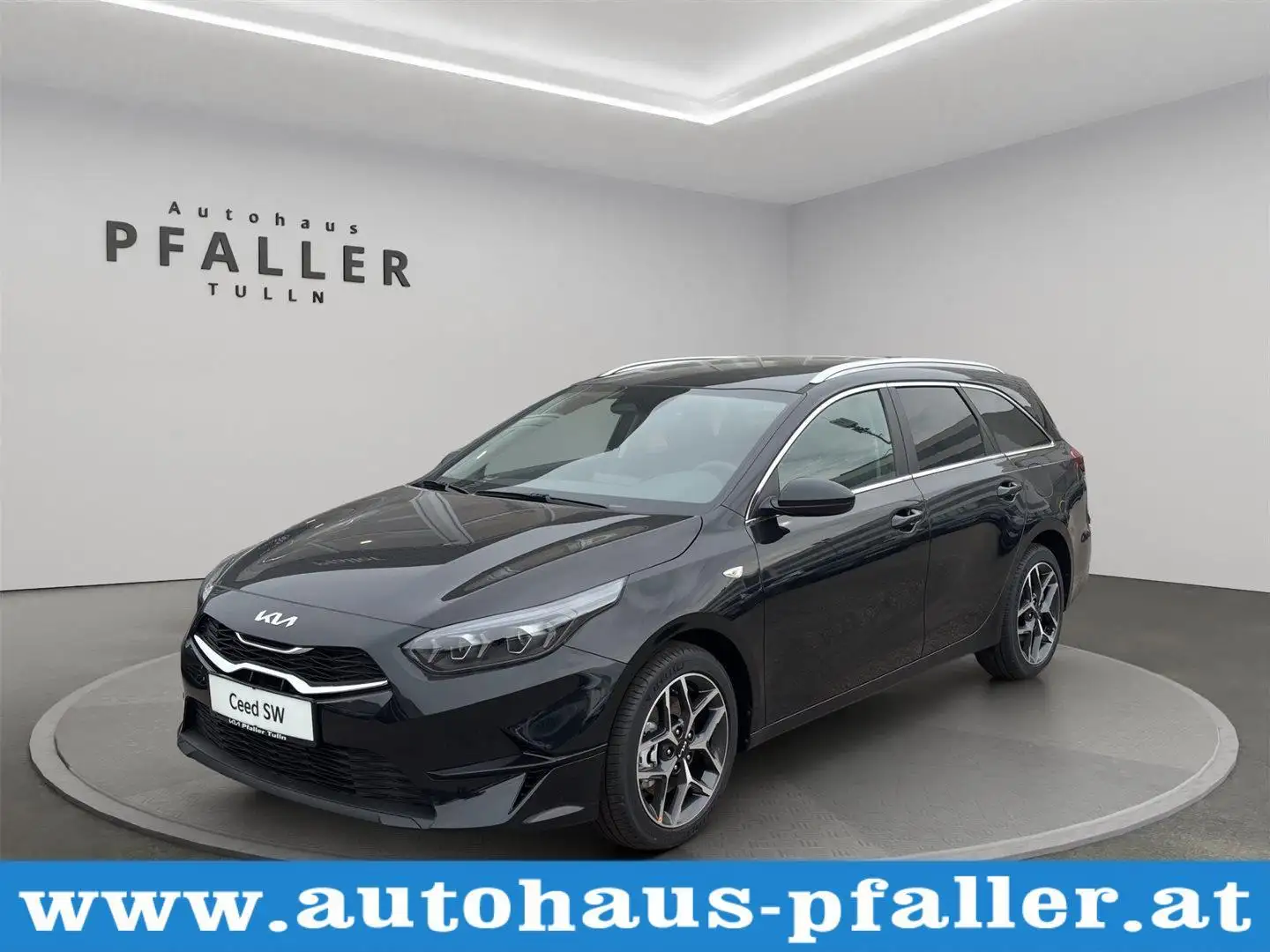 Kia Ceed / cee'd ceed SW 1,5 TGDI Silber 48V DCT Negru - 1