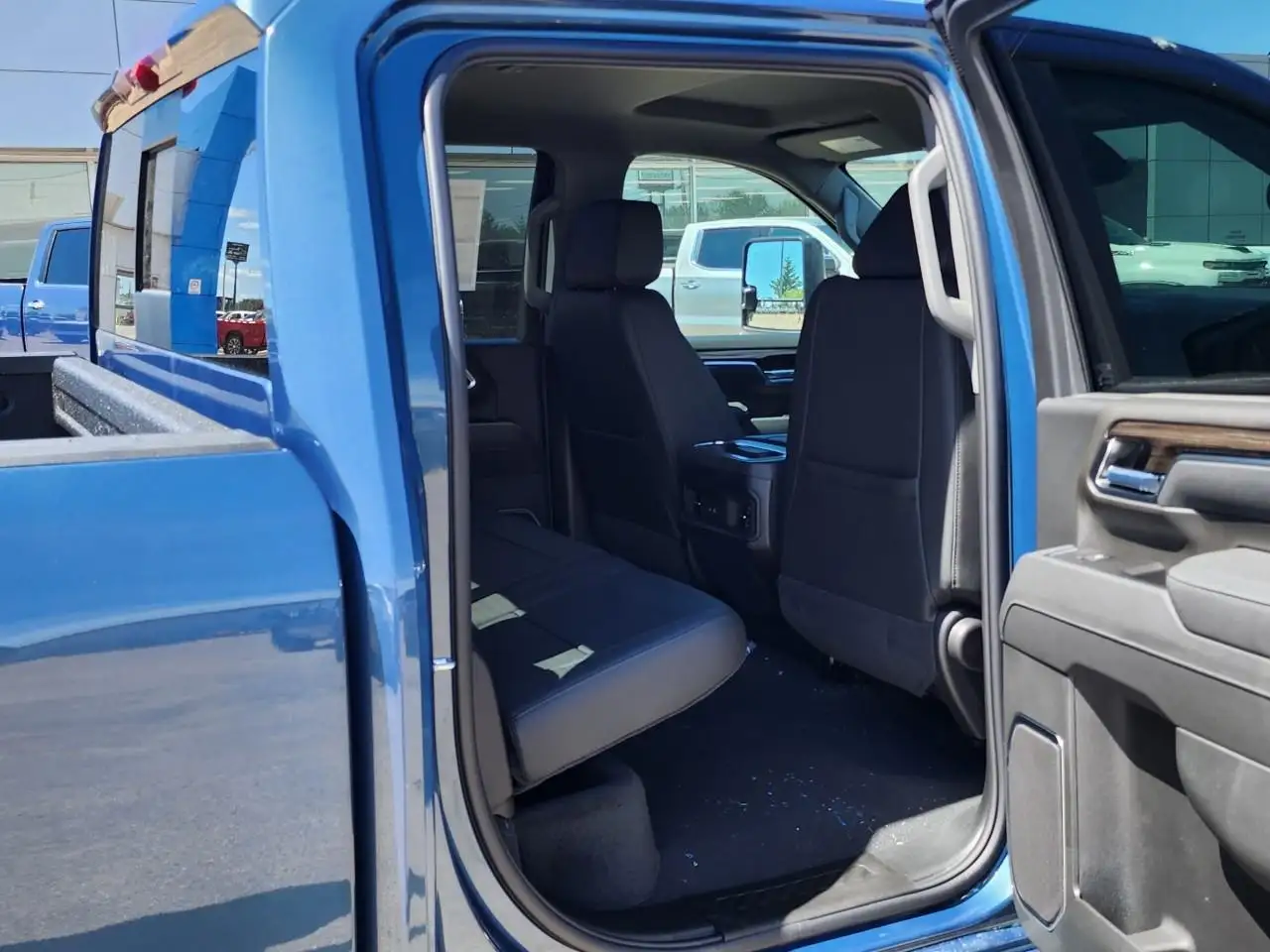 Chevrolet Silverado 3500 photo Chevrolet Silverado 3500