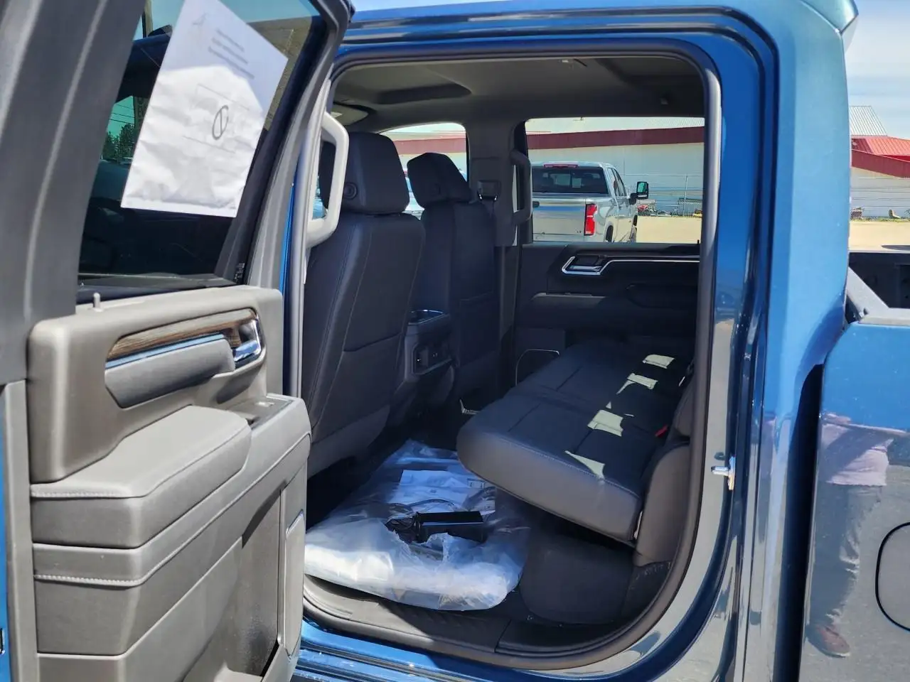 Chevrolet Silverado 3500 photo Chevrolet Silverado 3500
