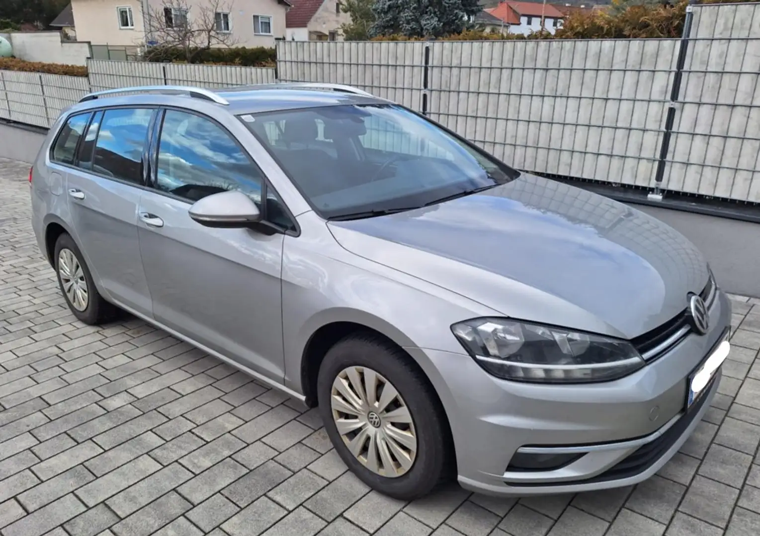 Volkswagen Golf Variant Golf Variant Rabbit 1,6 TDI Rabbit Silber - 1