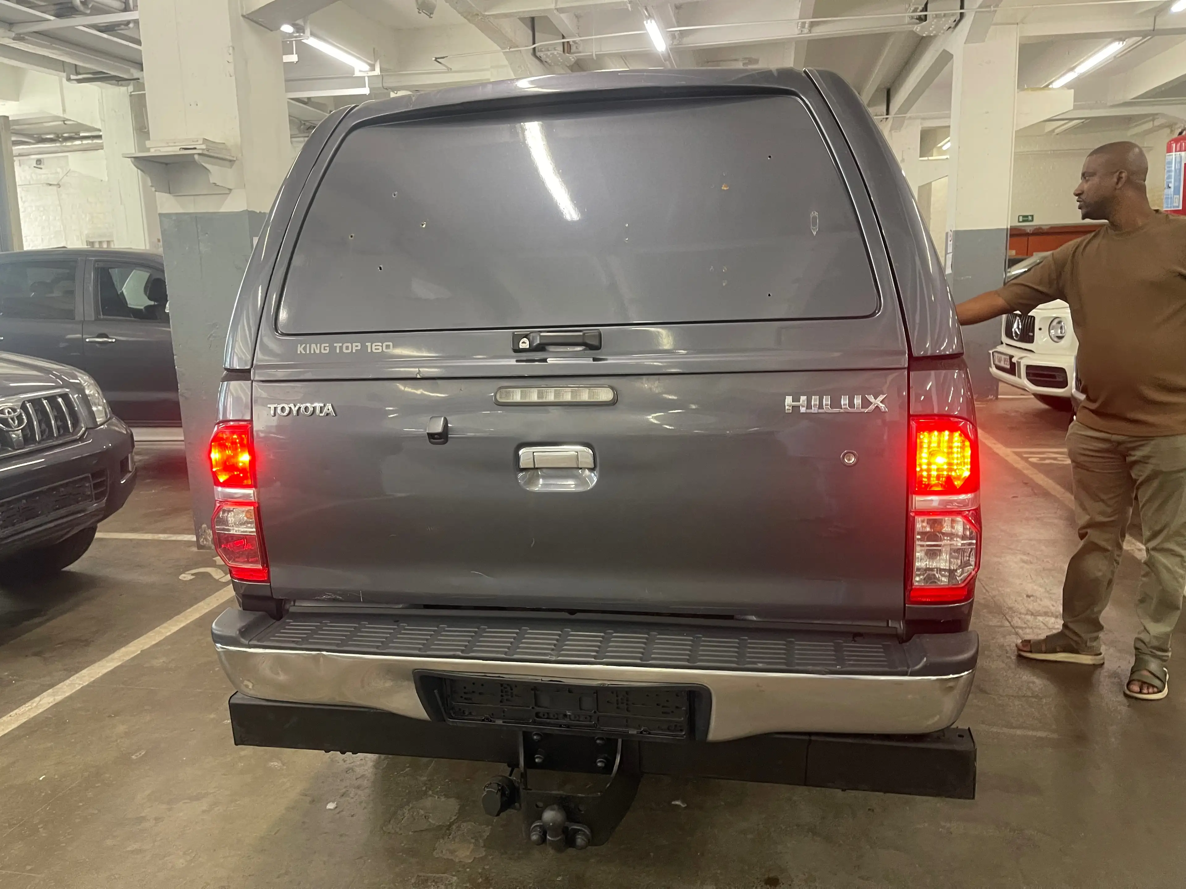 Toyota Hilux 2.5 D-4D 4WD STX — photo 4