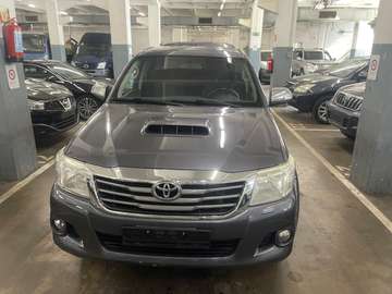 2.5 D-4D 4WD STX