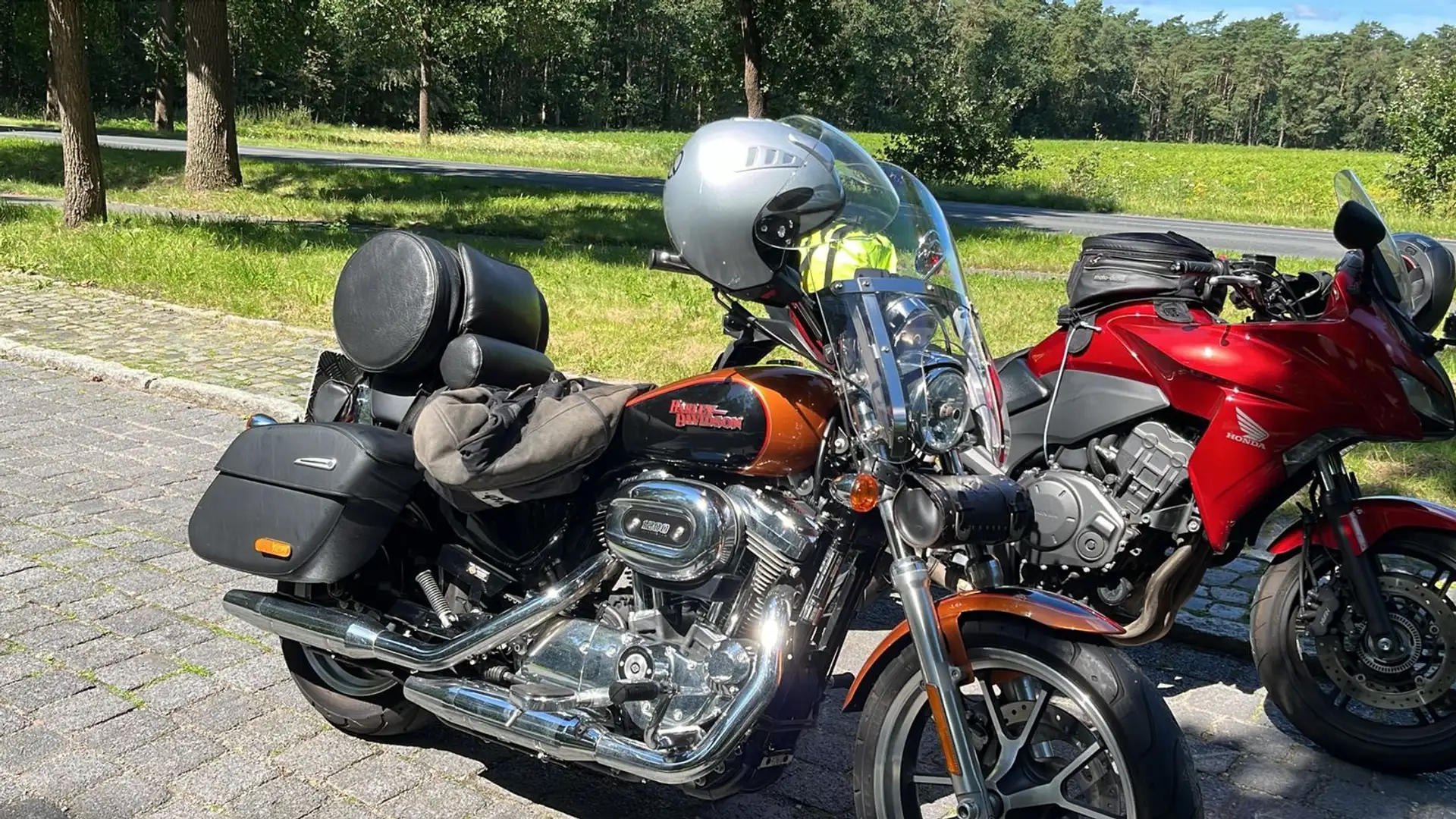 Harley-Davidson XL 1200 XL1200T Schwarz - 2