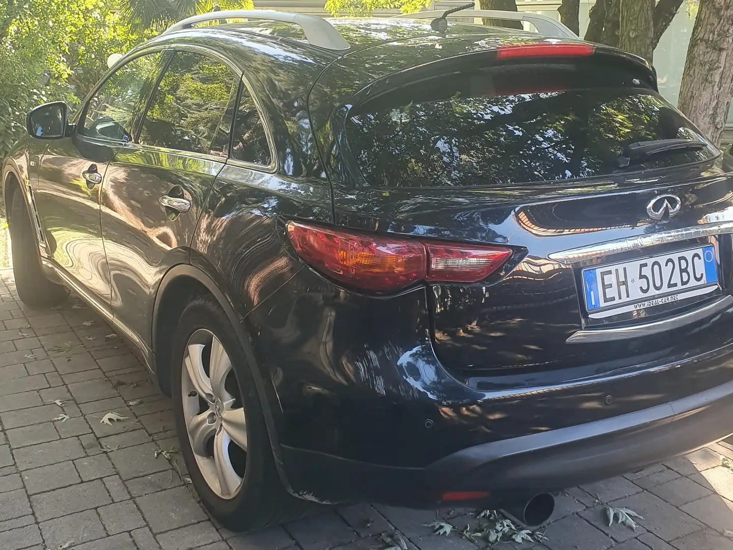 Infiniti FX Nero - 1