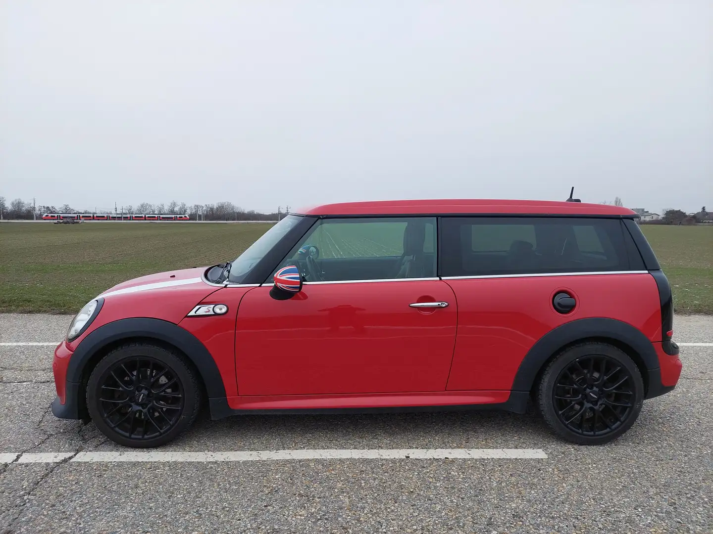 MINI Cooper S Clubman MINI Clubman COOPER S 1,6 COOPER S Rot - 1