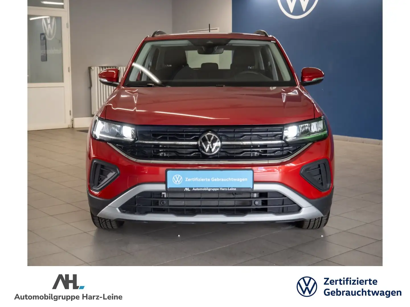 Volkswagen T-Cross LIFE TSI+ACC+LED+TRAVEL ASSIST+EINPARKHILFE+SITZHE Rood - 2