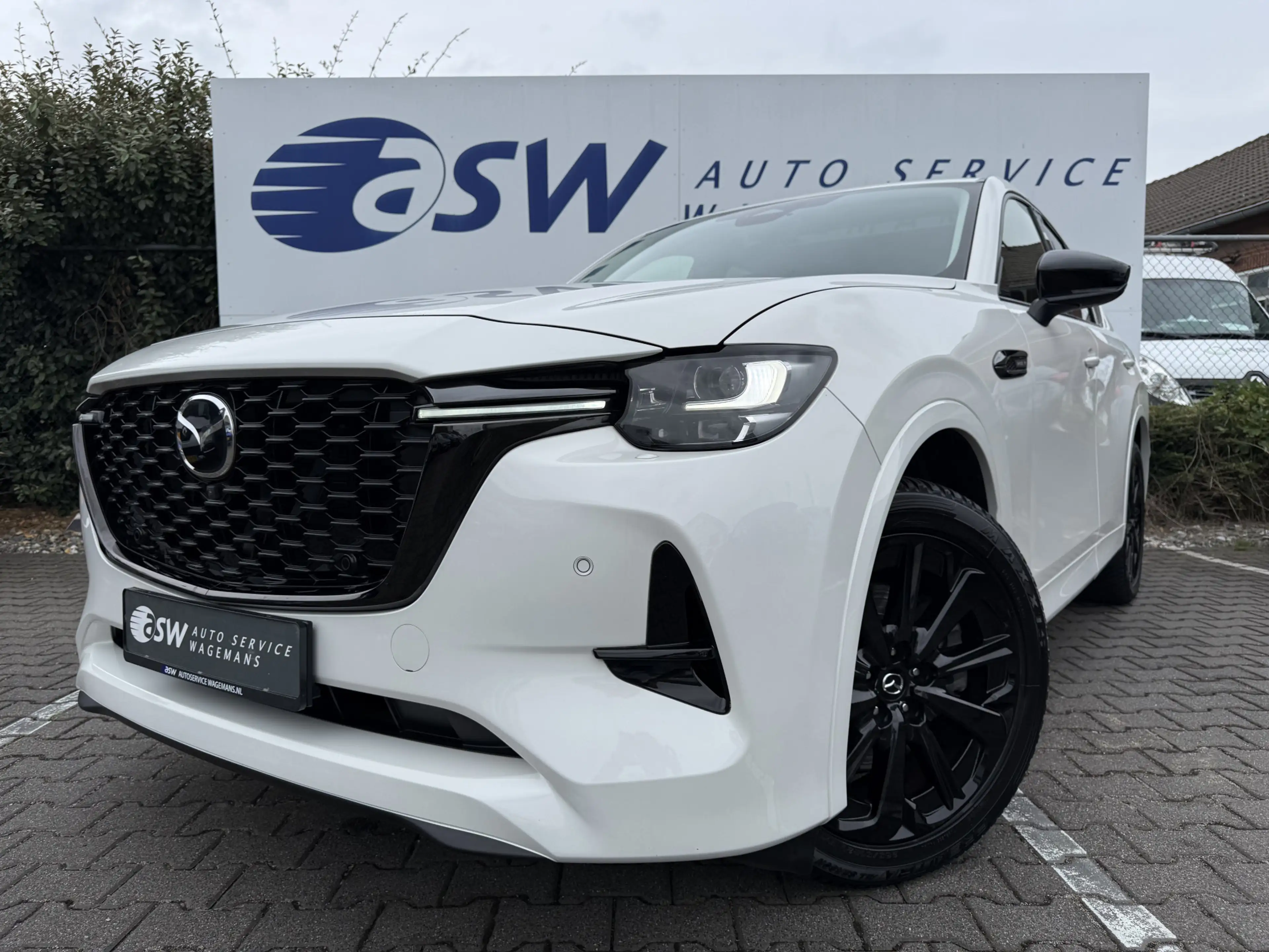 Mazda CX-60 2.5 e-SkyActiv PHEV Homura | Pano | ACC | Memory | — photo 2