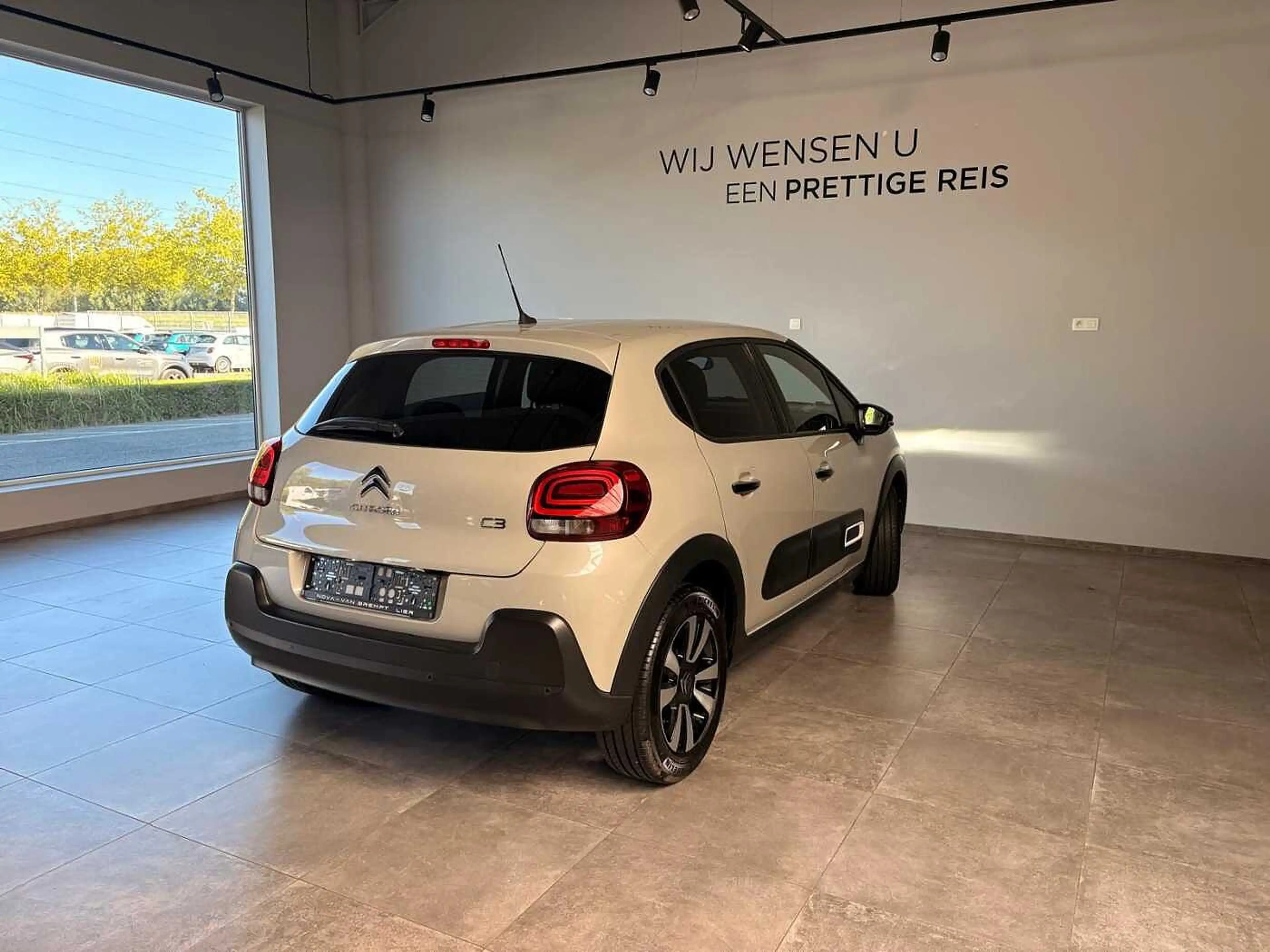 Citroen C3 MAX *PARKS A +CAM, GPS* — photo 14