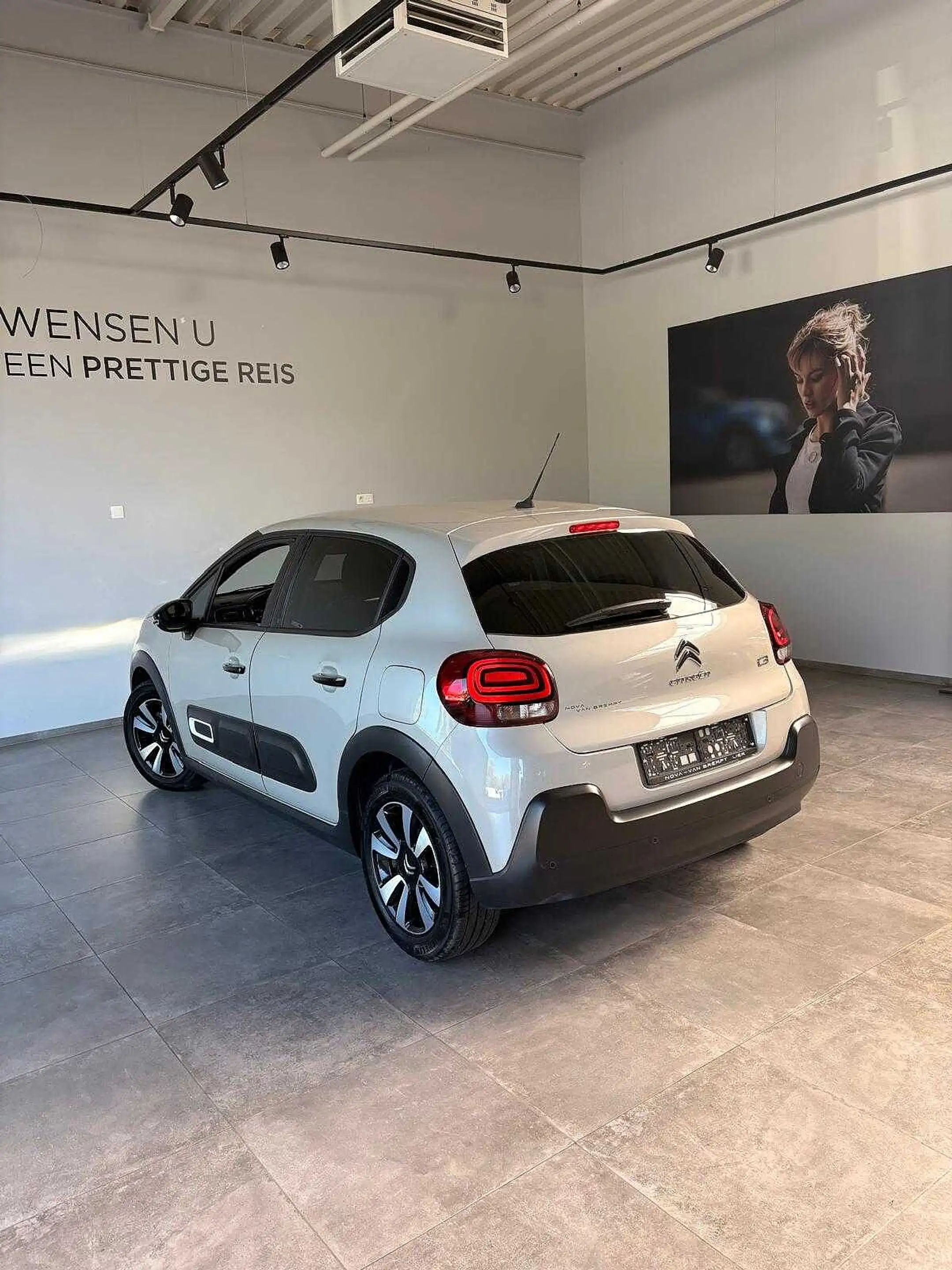 Citroen C3 MAX *PARKS A +CAM, GPS* — photo 12