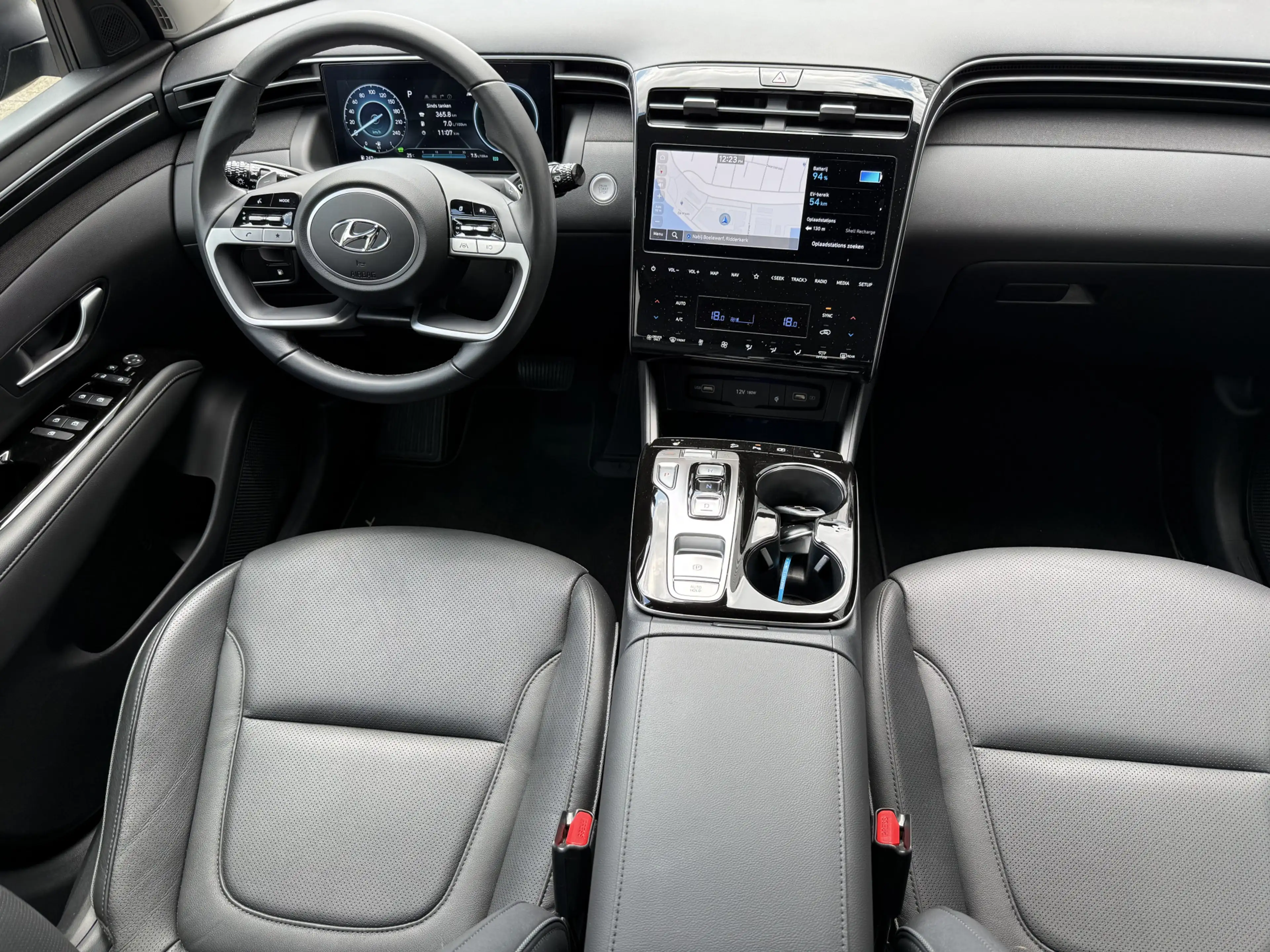 Hyundai TUCSON 1.6 T-GDI PHEV 4WD Navi Camera Leer Krell — photo 21