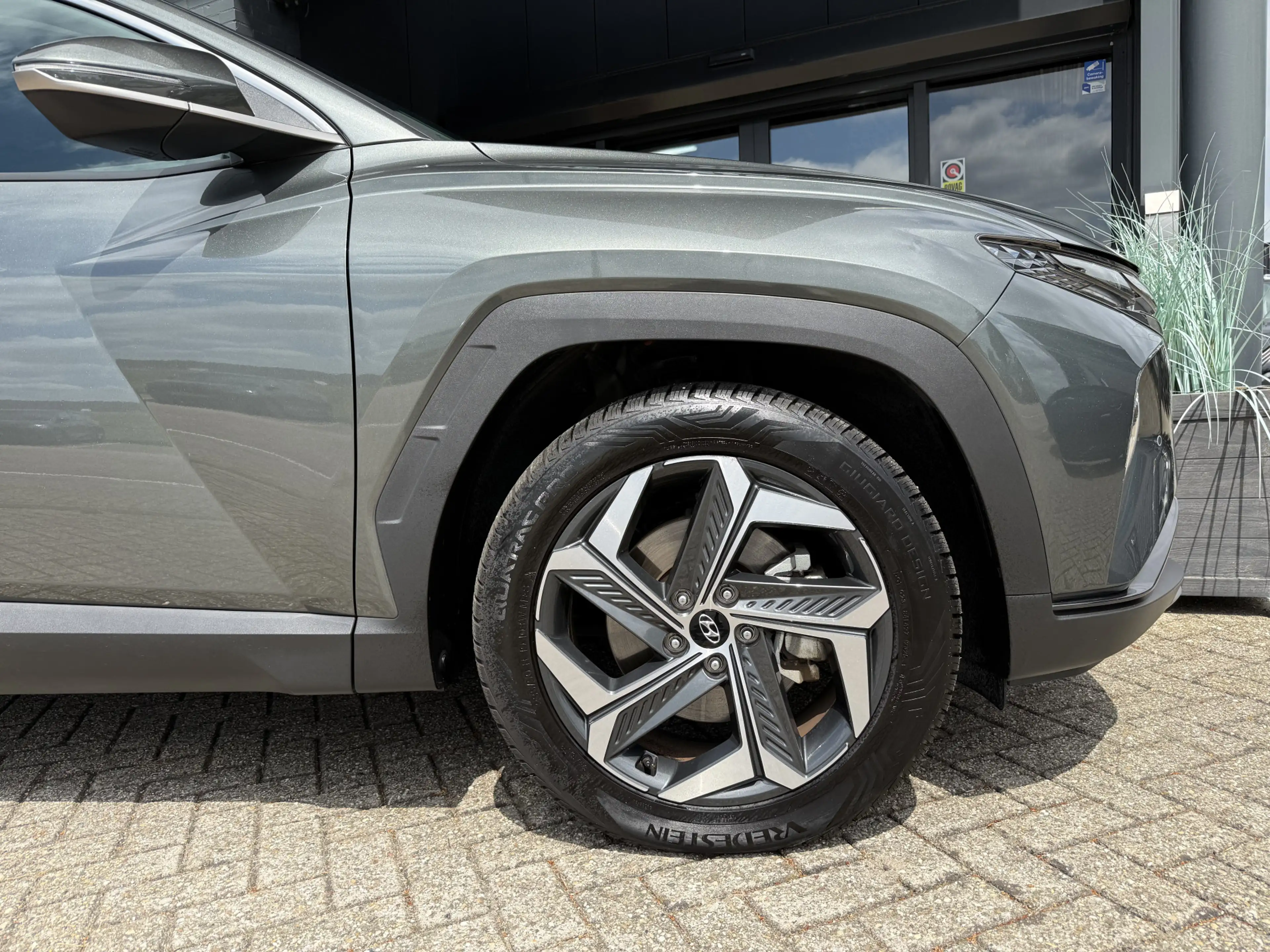 Hyundai TUCSON 1.6 T-GDI PHEV 4WD Navi Camera Leer Krell — photo 6
