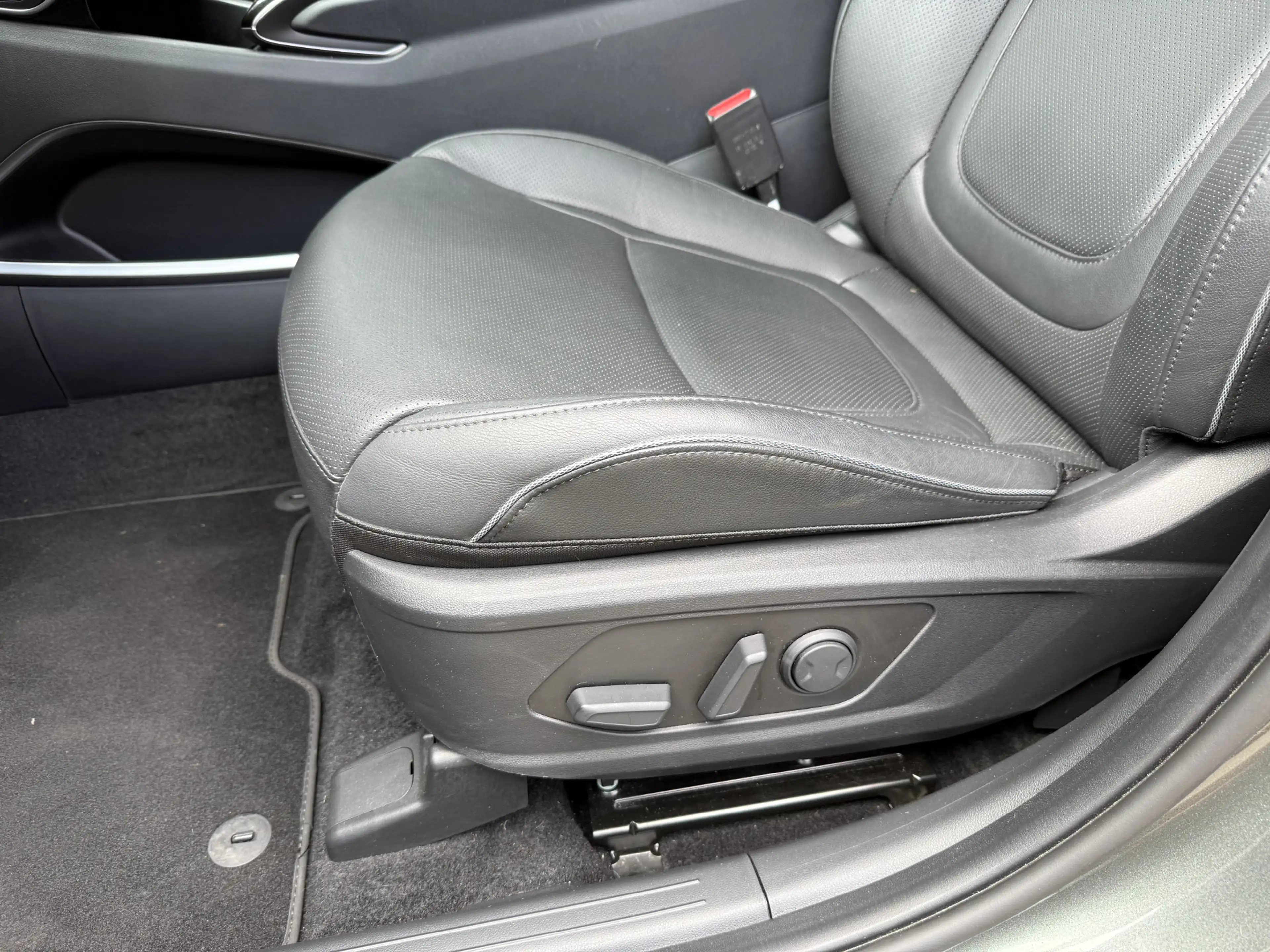 Hyundai TUCSON 1.6 T-GDI PHEV 4WD Navi Camera Leer Krell — photo 27