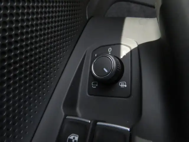 Volkswagen Passat Variant Sport TDI DSG Ansicht 18