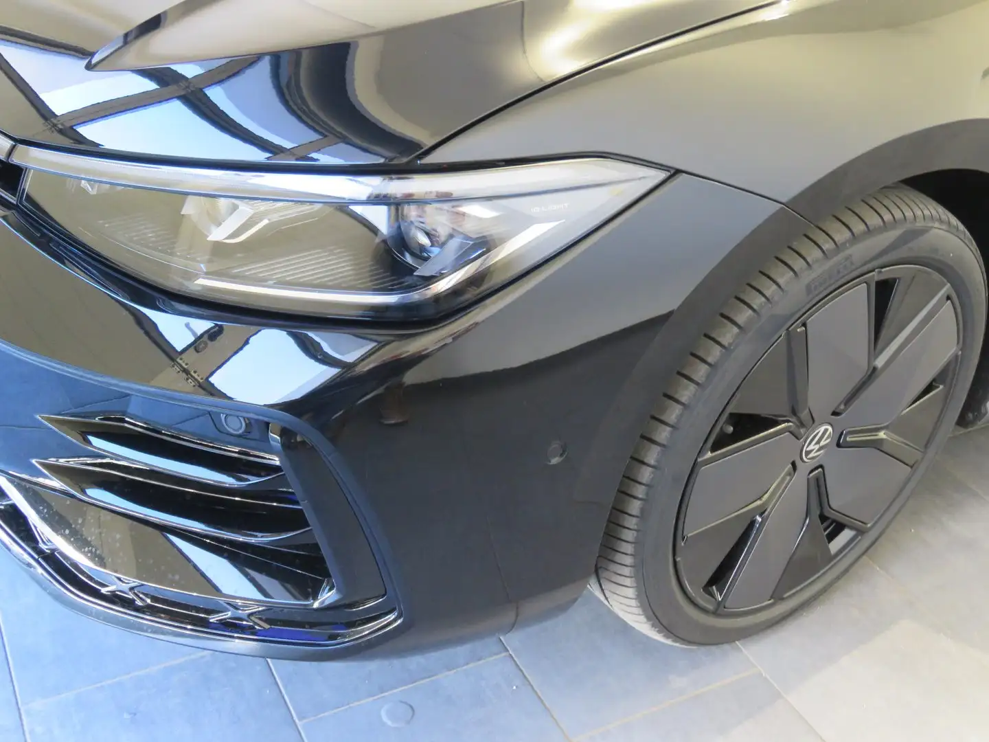 Volkswagen Passat Variant Sport TDI DSG Schwarz - 2