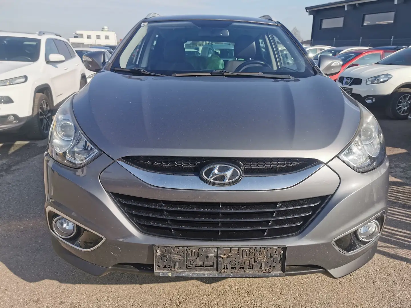 Hyundai iX35 Comfort 2WD Grau - 2
