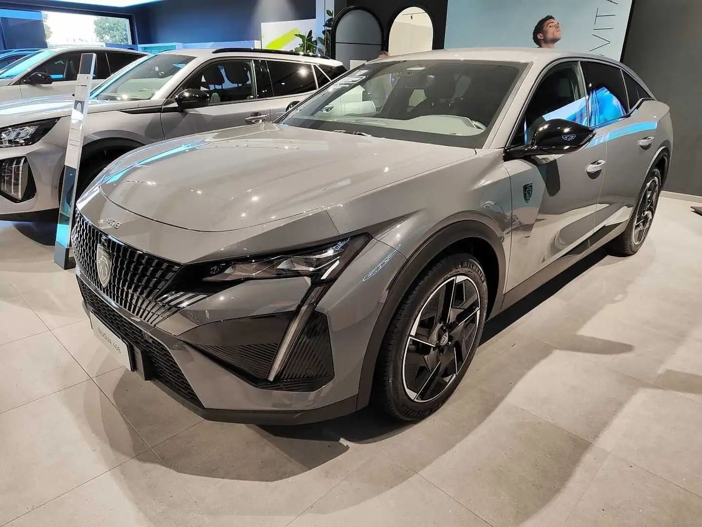 Peugeot 408 Hybrid 136 e-DCS6 GT - Grigio Selenium Grau - 1