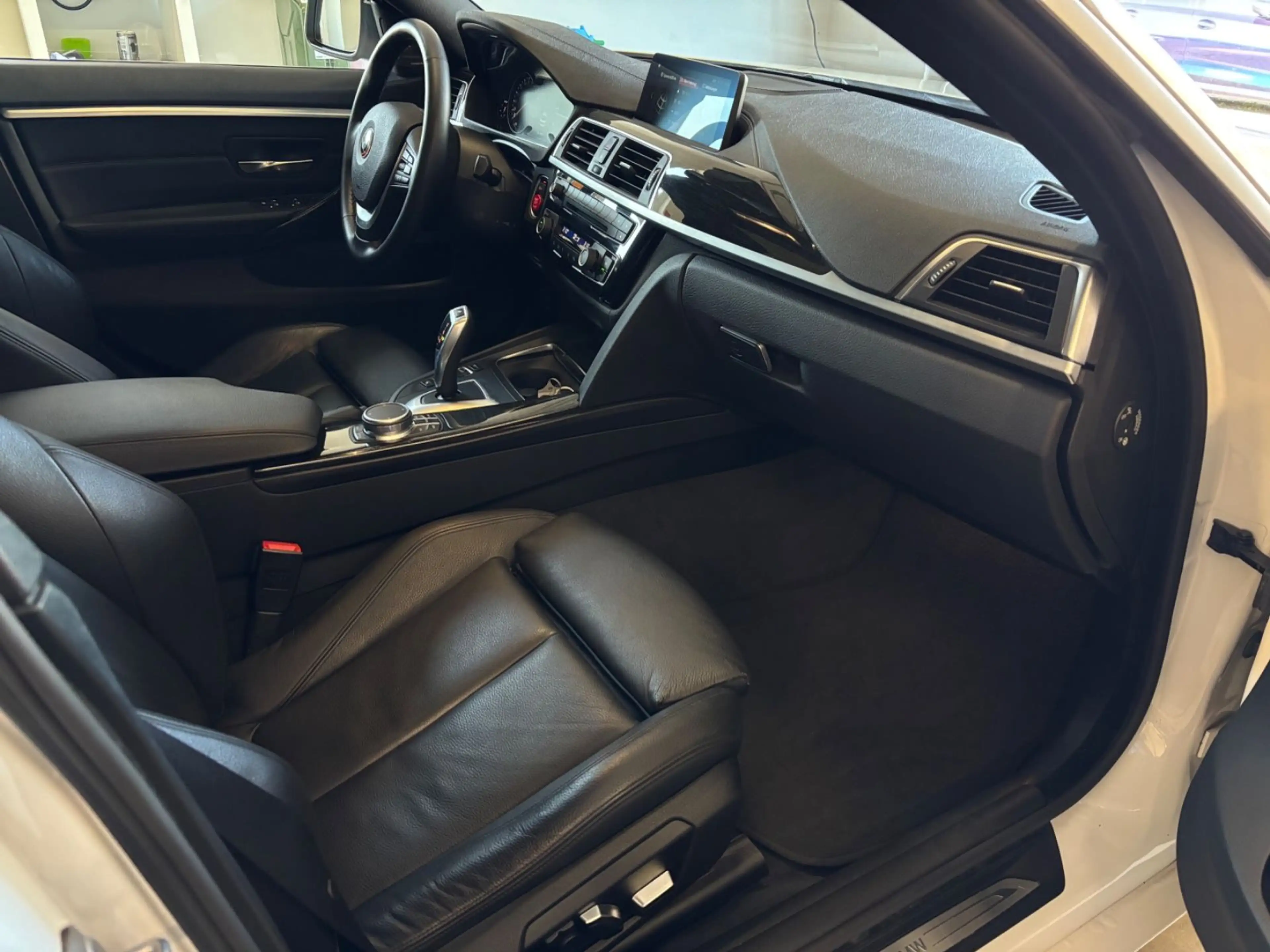 BMW 420 420i Gran Coupé *Sorroundview*Dig.Tacho*Head-Up* — photo 13
