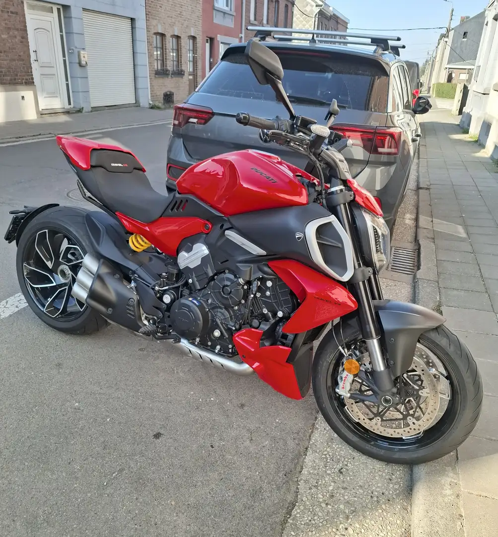 Ducati Diavel Diavel V4 Rood - 1