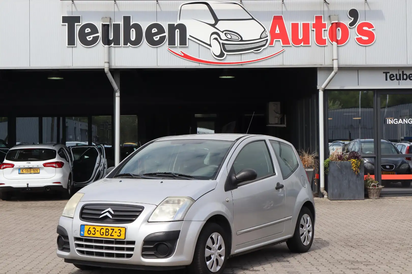 Citroen C2 1.4i Furio Airco, Radio cd speler, Elektrische ram Grijs - 1