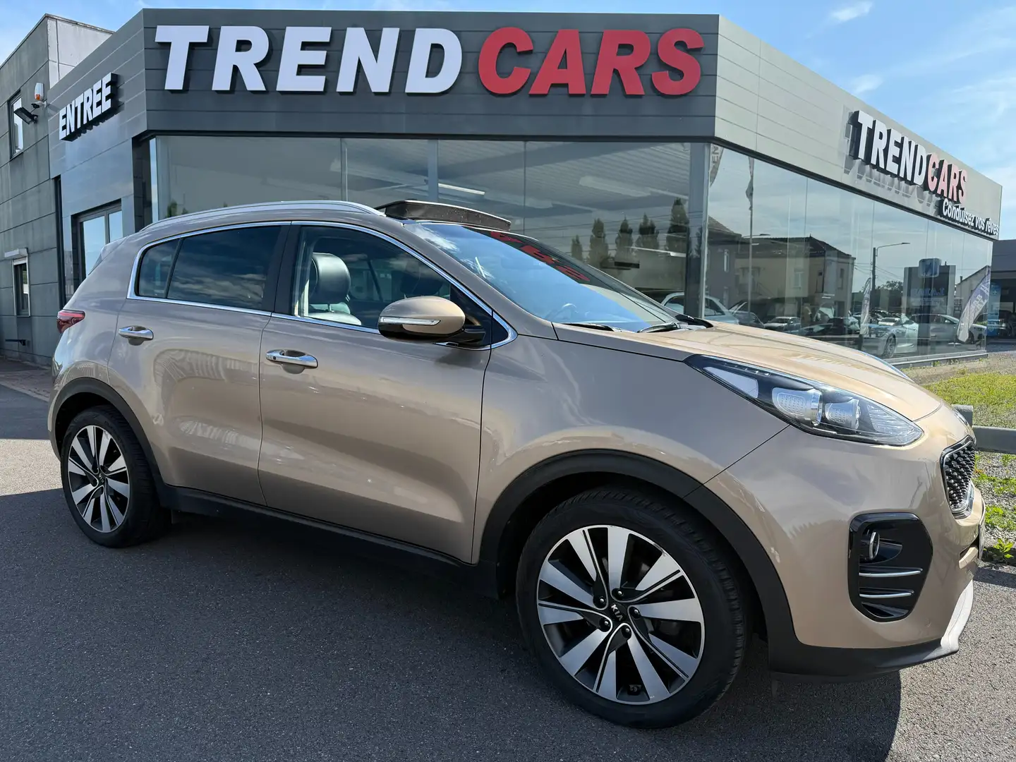 Kia Sportage 1.7CRDi TOITPANO CUIR CAM KEYLES JBLSOUND GAR1AN Grey - 2