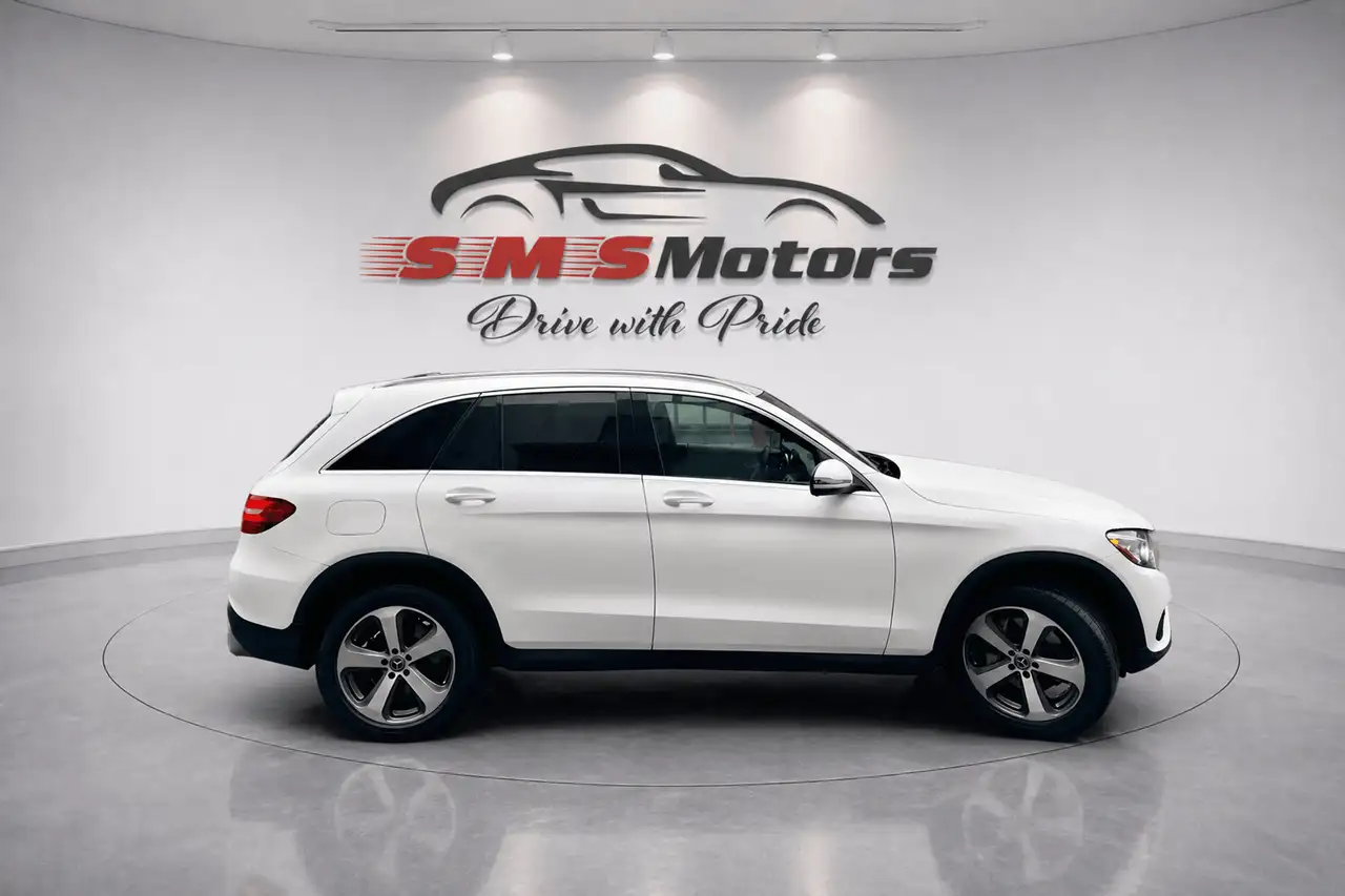 Mercedes-Benz GLC снимка Mercedes-Benz GLC