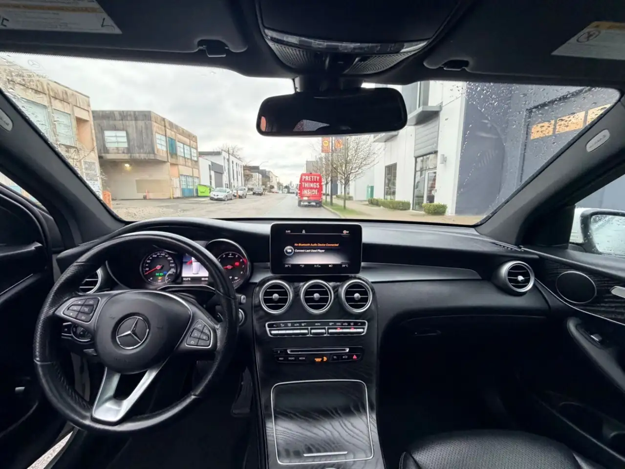 Mercedes-Benz GLC снимка Mercedes-Benz GLC