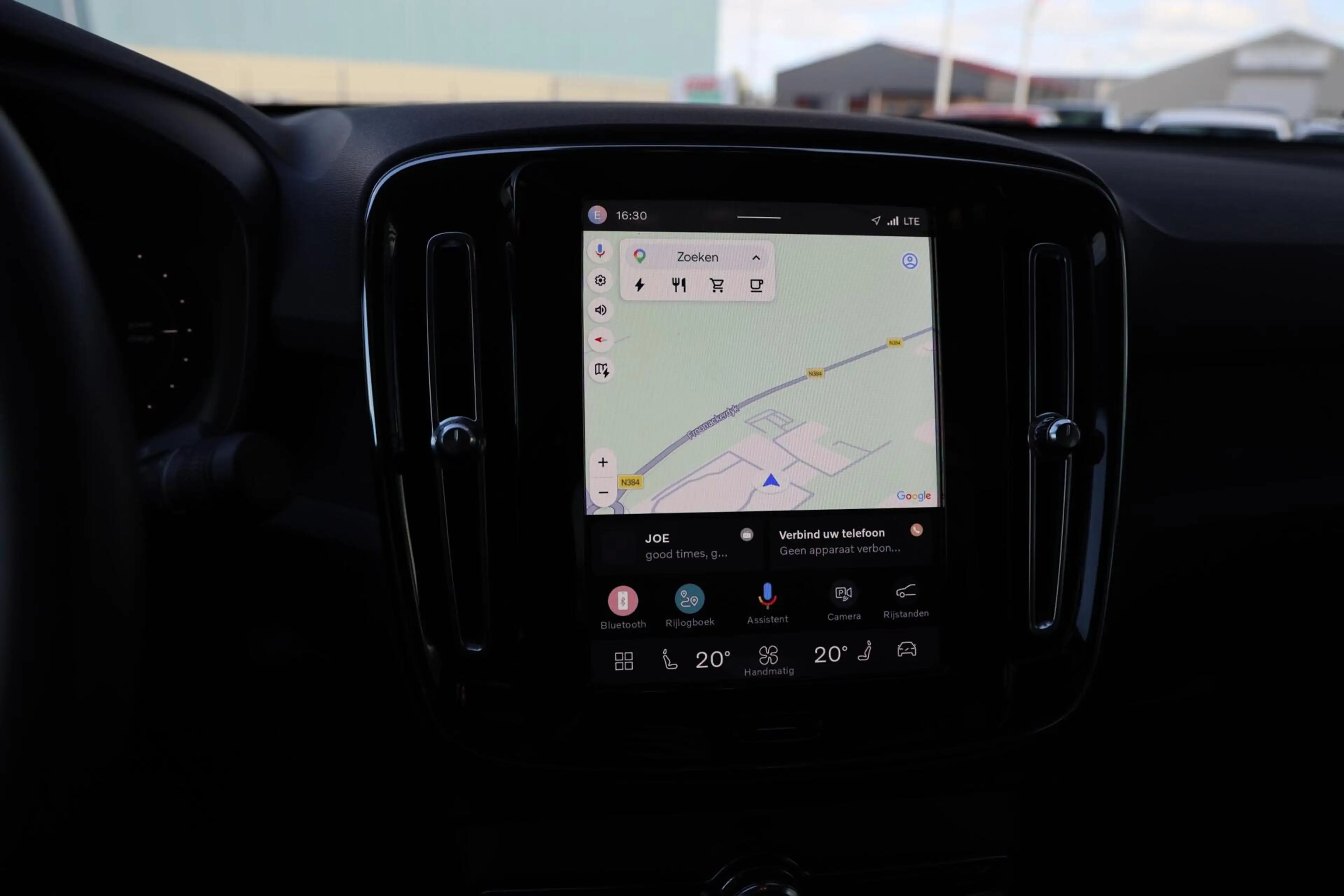 Volvo C40 Recharge Core 69 kWh|Camera|Panoramadak|Carplay|Na — photo 11