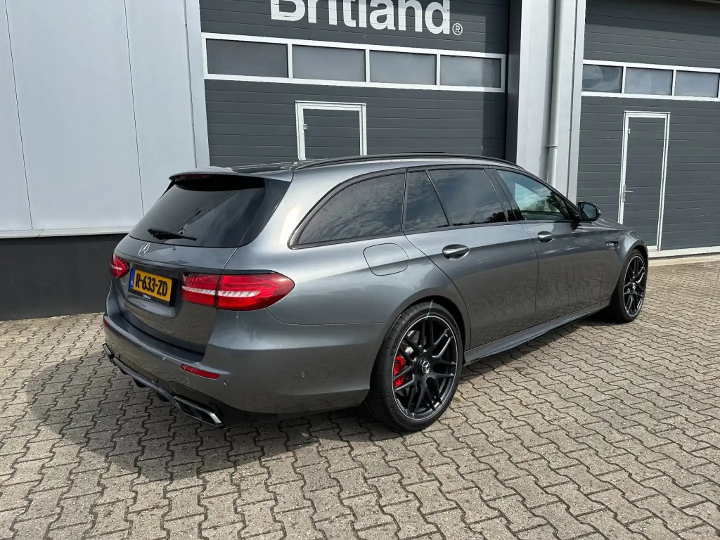 Mercedes-Benz E 63 AMG 63 S AMG 612PK 4matic bj2018 *BTW *Pano *Adaptive Grigio - 2