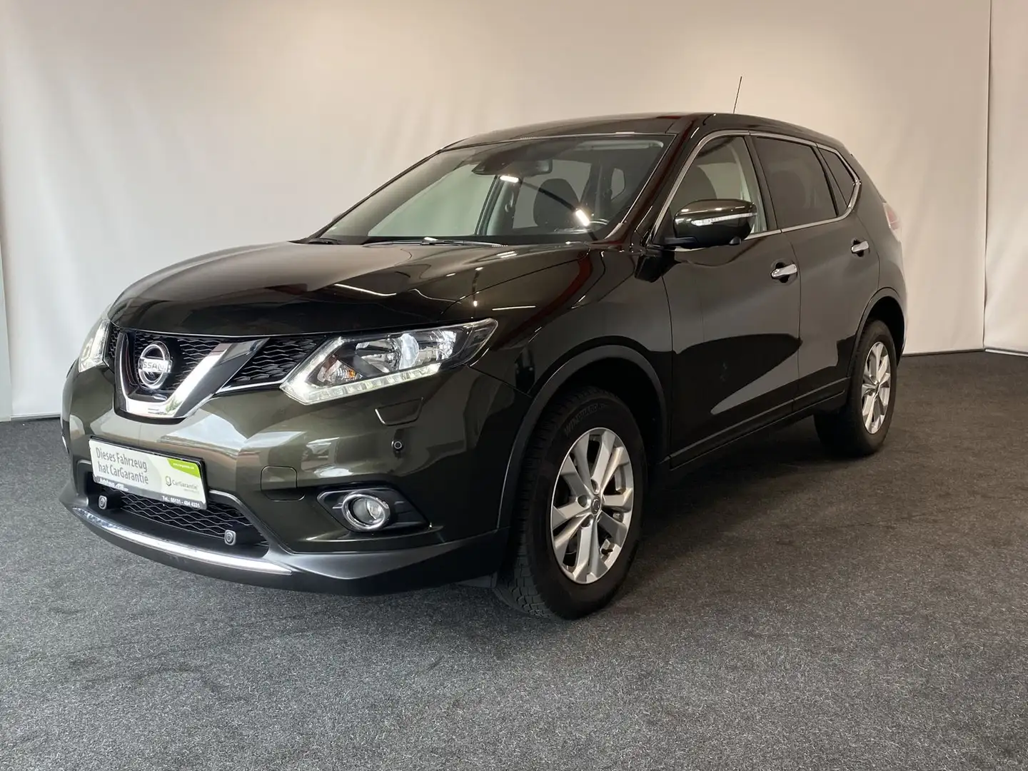 Nissan X-Trail 2.04x4 Autom Kamera Pano AHK Vert - 1