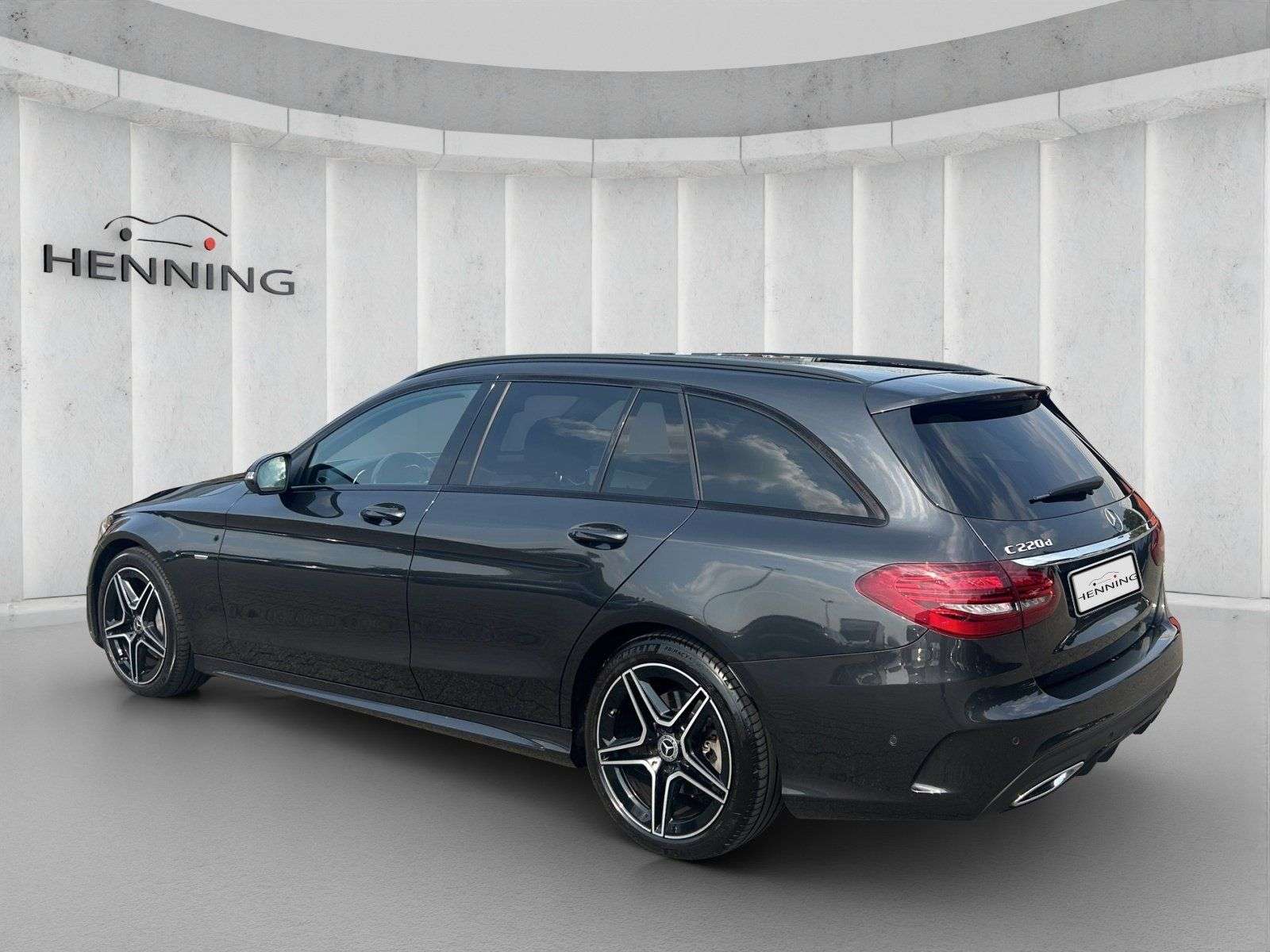 Mercedes-Benz C 220