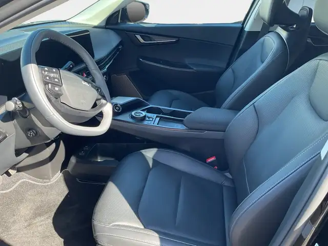 Kia Ev6 view 8