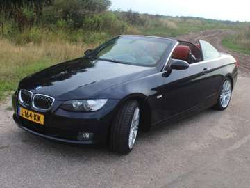 330 330i