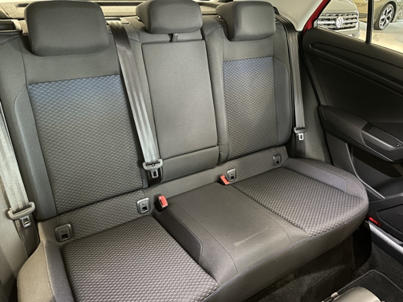 Volkswagen T-Roc 1.5 DSG United +NAVI+ACC+LED+PDC — photo 15