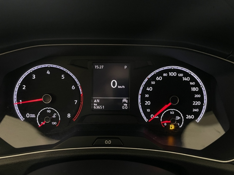 Volkswagen T-Roc 1.5 DSG United +NAVI+ACC+LED+PDC — photo 13