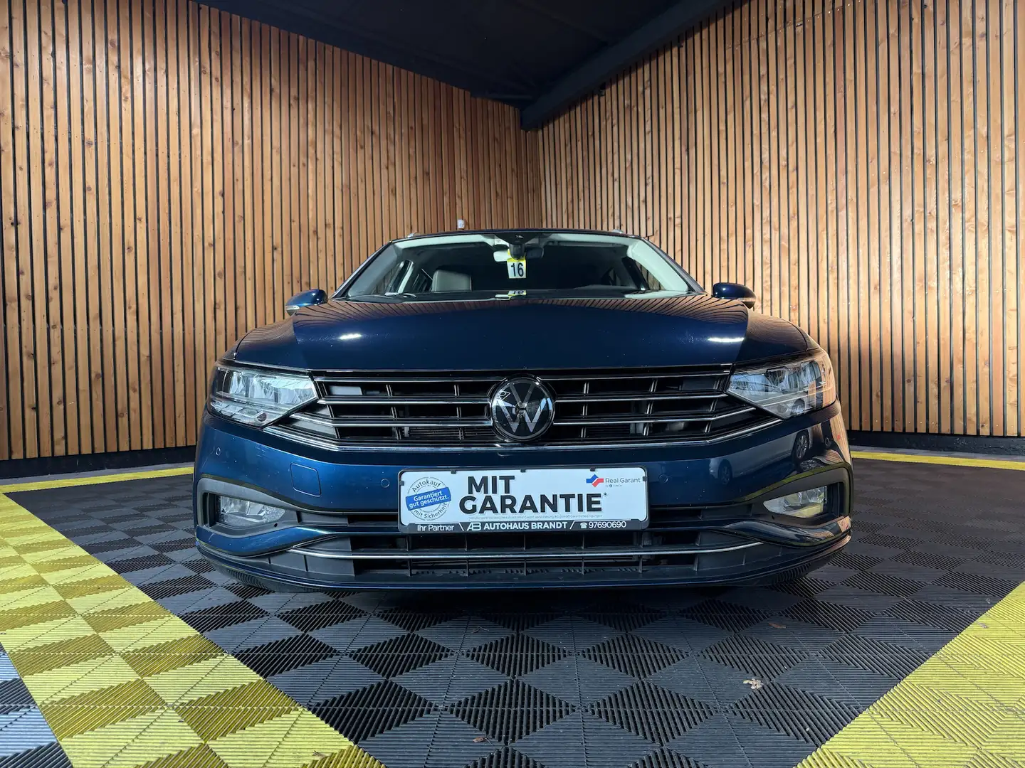 Volkswagen Passat Variant 1,5 TSI DSG *Navi*LED*Kam*ACC*AHK Blau - 2