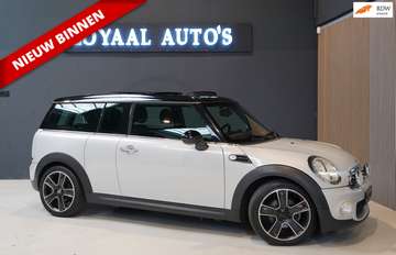 Mini 1.6 Hampton | PANO | NAVI | STOELVERW. | AIRC
