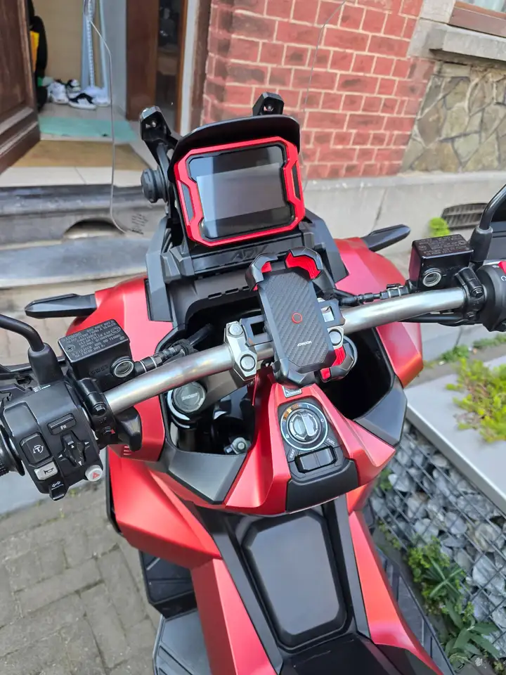 Honda ADV 350