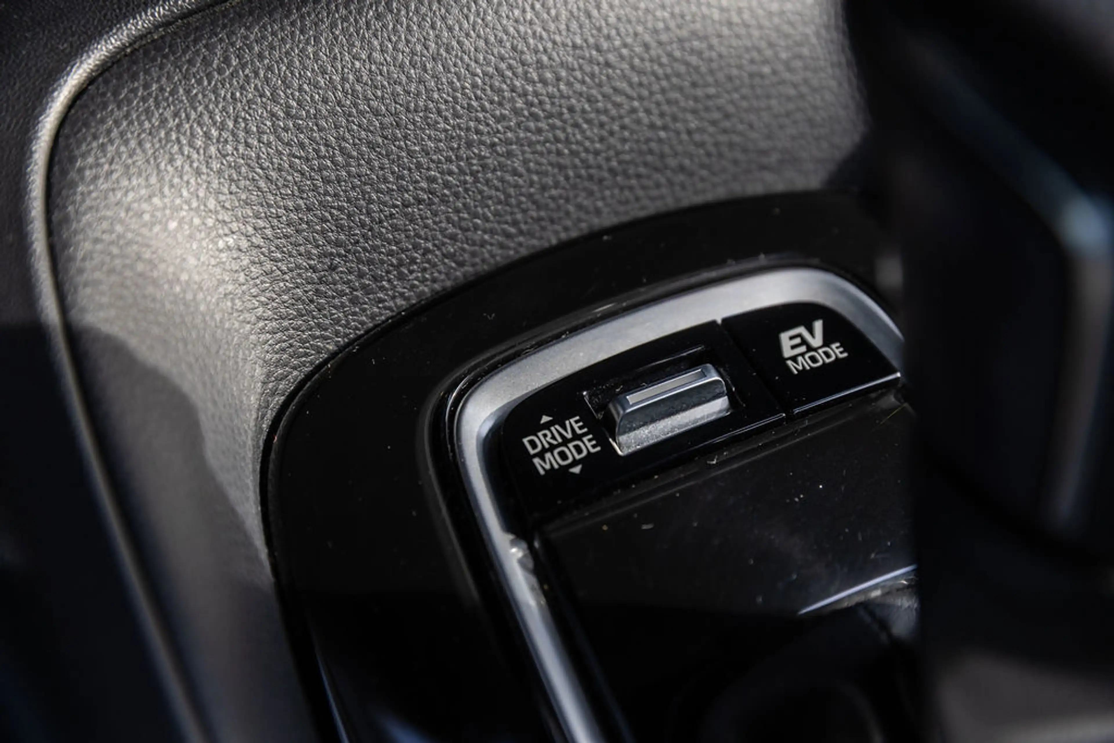 Toyota Corolla Touring Sports Hybrid 140 Dynamic | Dodehoek senso — photo 24